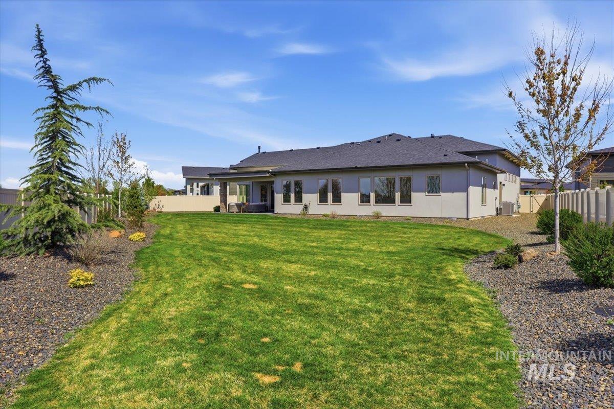 503 N Creekwater Ave, Eagle, Idaho 83616, 4 Bedrooms, 3.5 Bathrooms, Residential For Sale, Price $1,150,000, 98981116