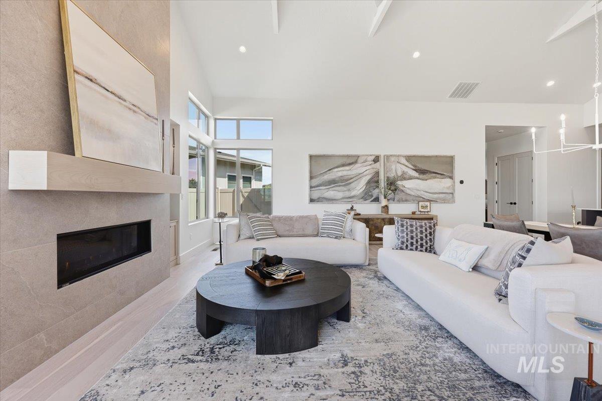 503 N Creekwater Ave, Eagle, Idaho 83616, 4 Bedrooms, 3.5 Bathrooms, Residential For Sale, Price $1,150,000, 98981116