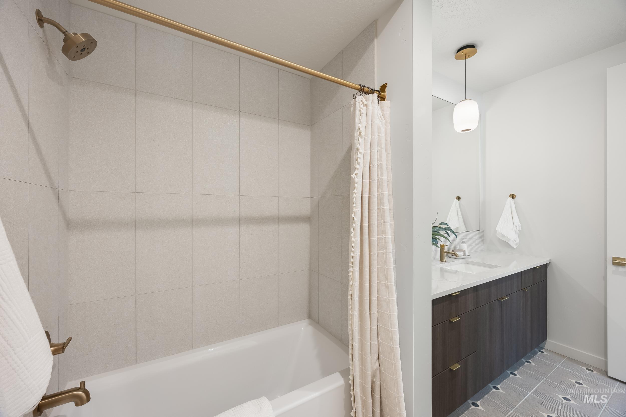 4430 E Haystack St, Boise, Idaho 83716, 2 Bedrooms, 2 Bathrooms, Residential For Sale, Price $529,900, 98981118