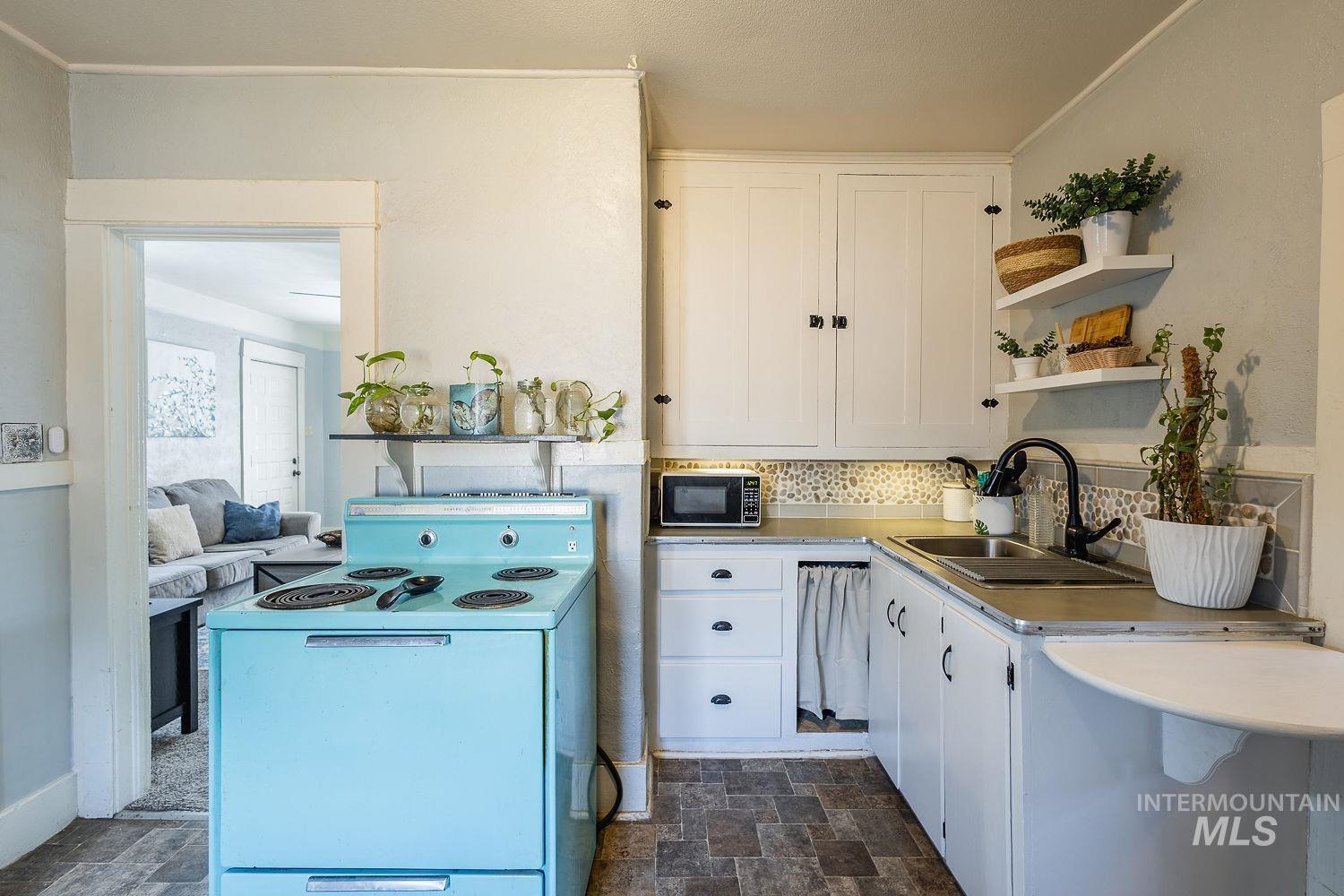 1315 4th St S, Nampa, Idaho 83651, 1 Bedroom, 1 Bathroom, Residential For Sale, Price $275,000, 98981119