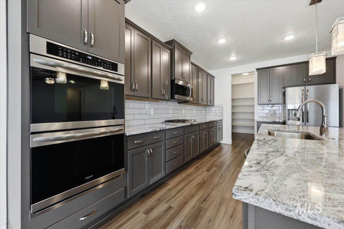 148 Homesteaders St., Middleton, Idaho 83644, 5 Bedrooms, 2.5 Bathrooms, Residential For Sale, Price $662,000, 98981121