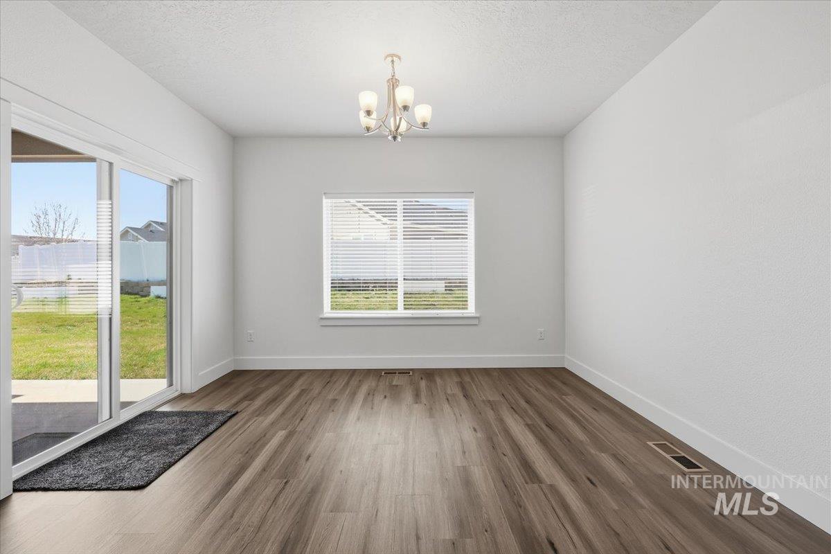 148 Homesteaders St., Middleton, Idaho 83644, 5 Bedrooms, 2.5 Bathrooms, Residential For Sale, Price $662,000, 98981121