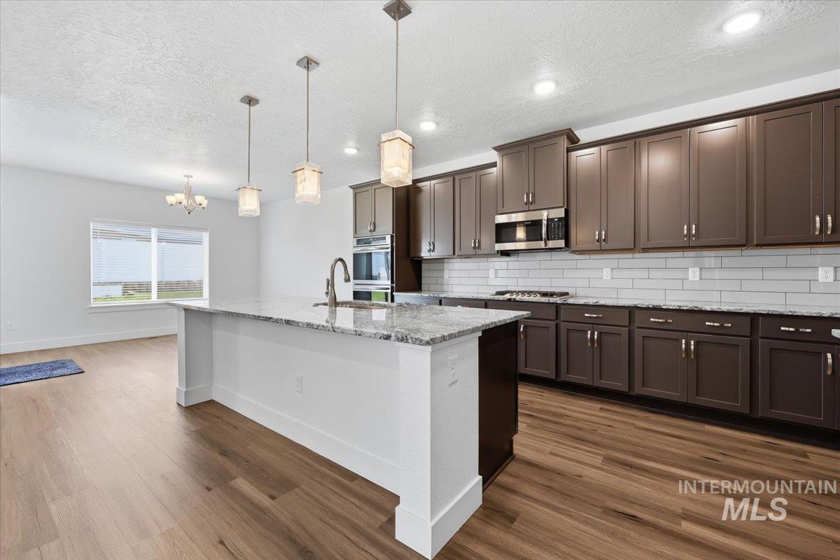 148 Homesteaders St., Middleton, Idaho 83644, 5 Bedrooms, 2.5 Bathrooms, Residential For Sale, Price $662,000, 98981121