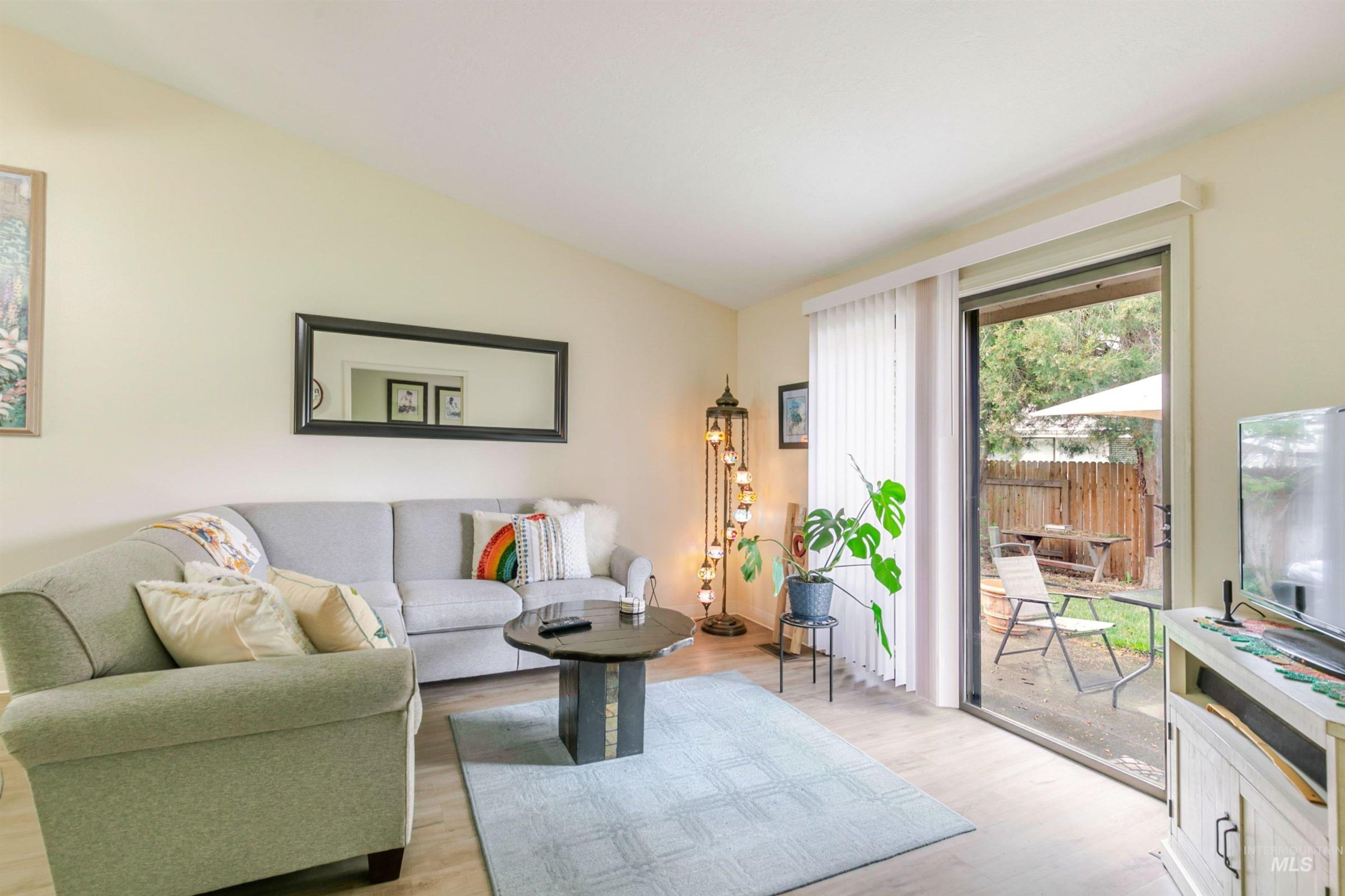 3458 S Raindrop Court, Boise, Idaho 83706, 2 Bedrooms, 1 Bathroom, Residential For Sale, Price $429,000, 98981122