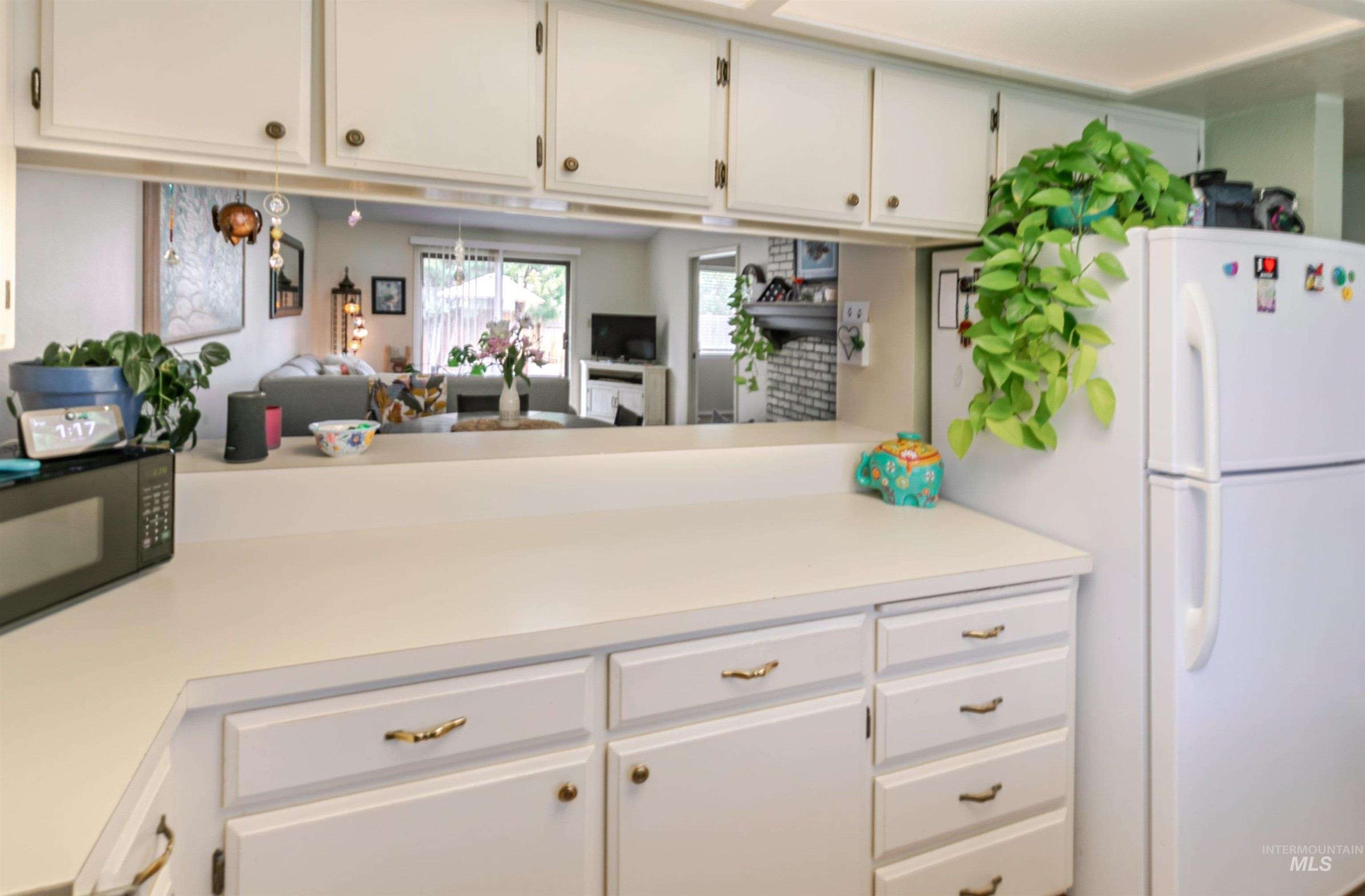 3458 S Raindrop Court, Boise, Idaho 83706, 2 Bedrooms, 1 Bathroom, Residential For Sale, Price $429,000, 98981122