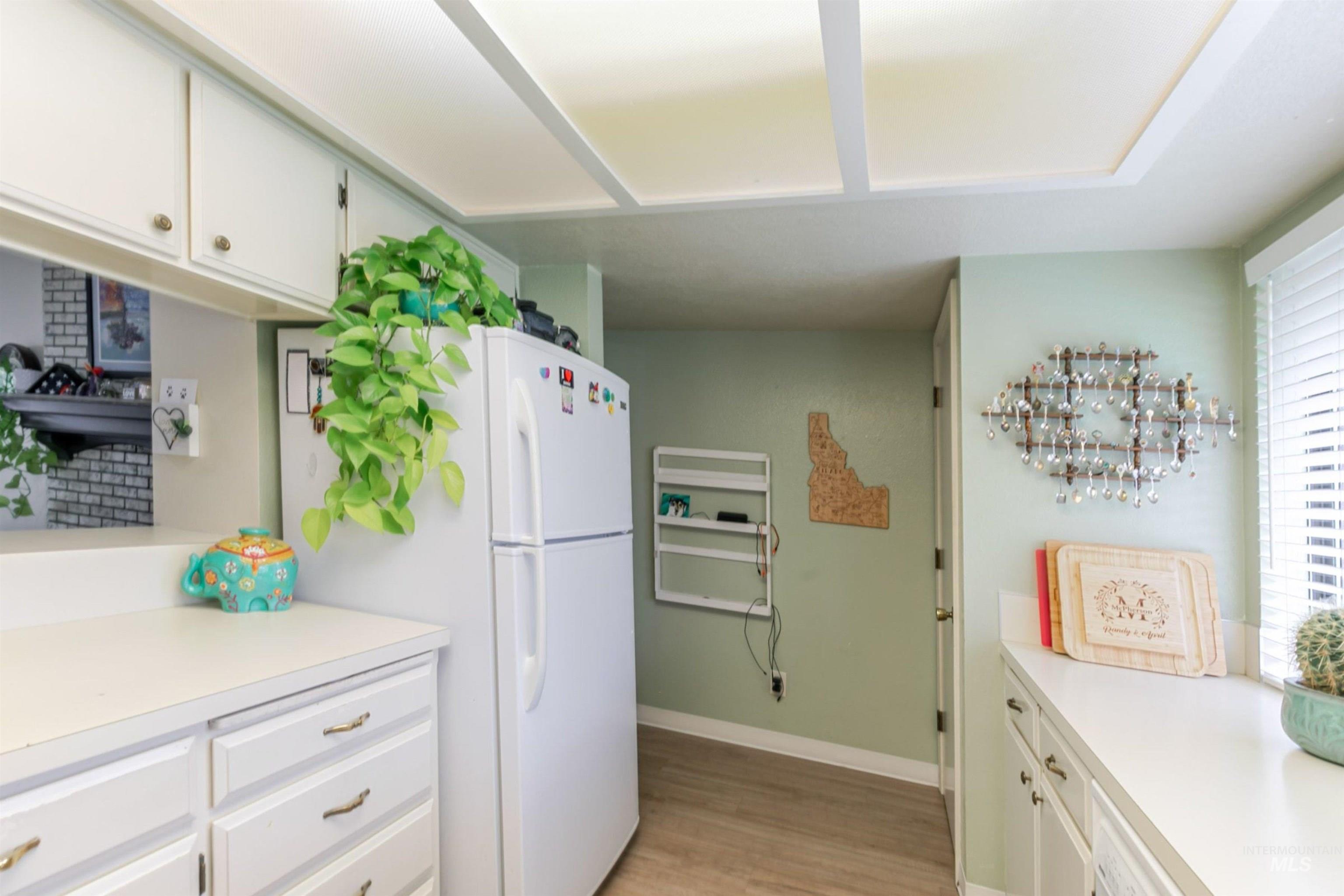 3458 S Raindrop Court, Boise, Idaho 83706, 2 Bedrooms, 1 Bathroom, Residential For Sale, Price $429,000, 98981122