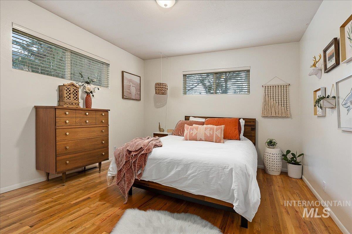 1025 W Highland View Dr, Boise, Idaho 83702, 3 Bedrooms, 2 Bathrooms, Residential For Sale, Price $750,000, 98981123