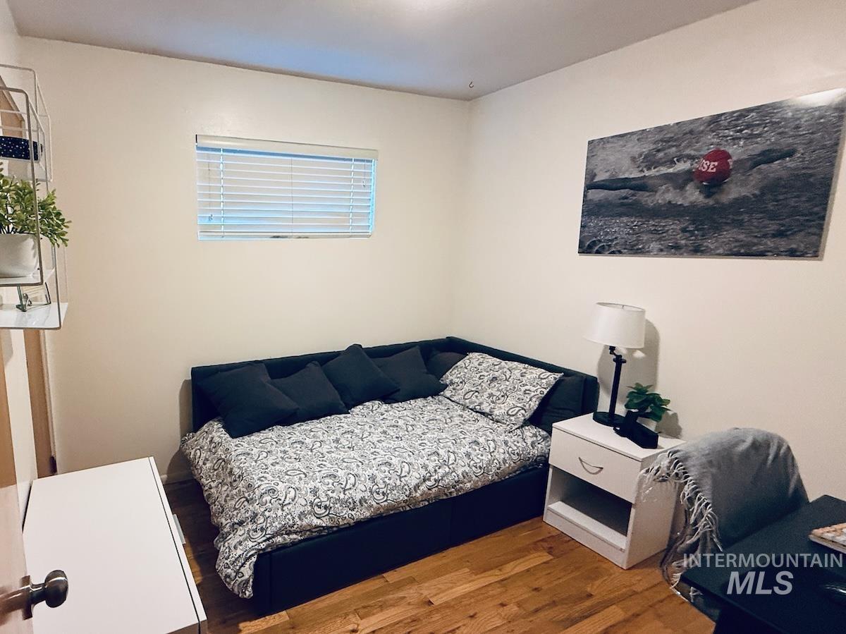 1025 W Highland View Dr, Boise, Idaho 83702, 3 Bedrooms, 2 Bathrooms, Residential For Sale, Price $750,000, 98981123