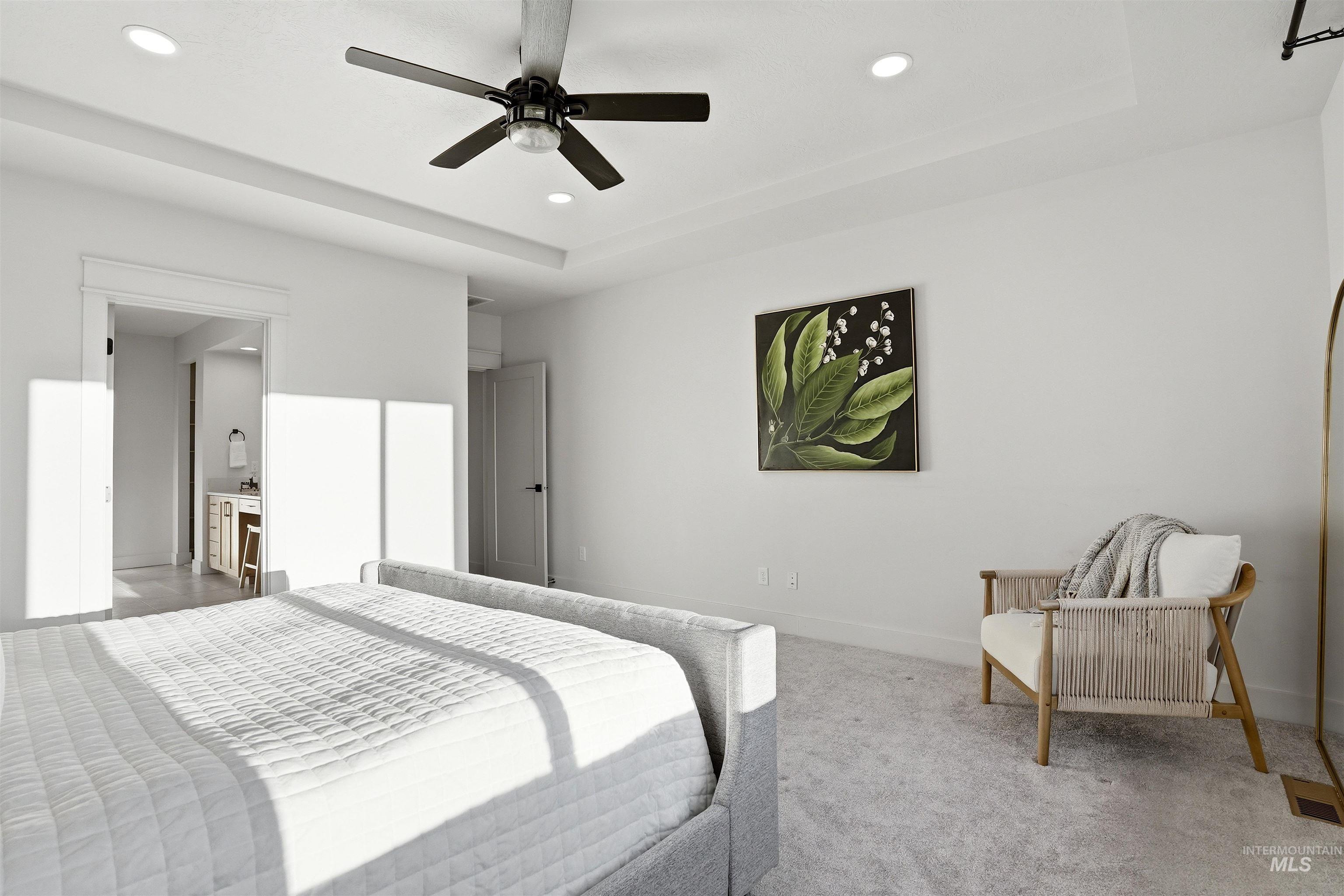 6839 N Willowside Ave, Meridian, Idaho 83646, 6 Bedrooms, 3.5 Bathrooms, Residential For Sale, Price $950,000, 98981124