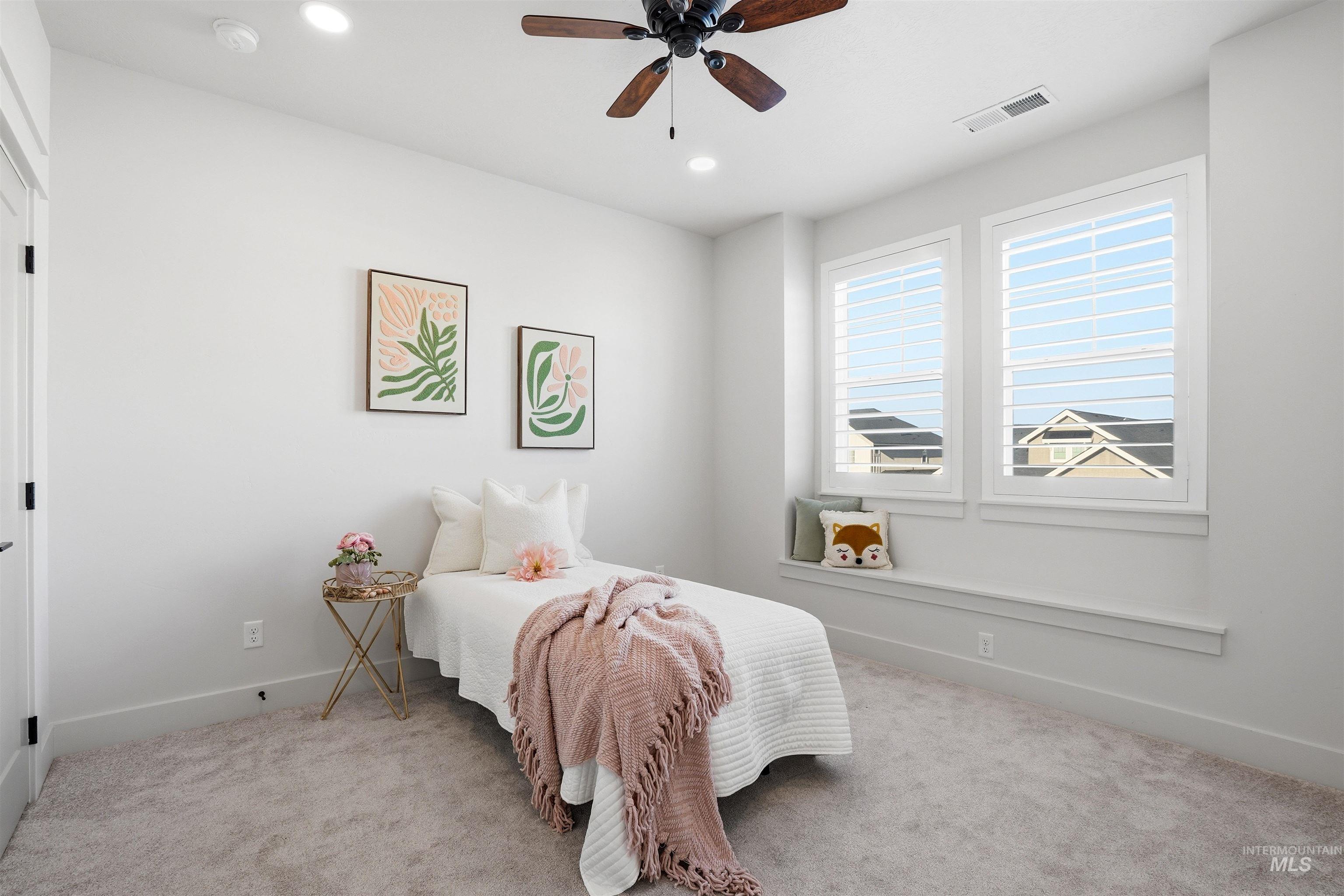 6839 N Willowside Ave, Meridian, Idaho 83646, 6 Bedrooms, 3.5 Bathrooms, Residential For Sale, Price $950,000, 98981124