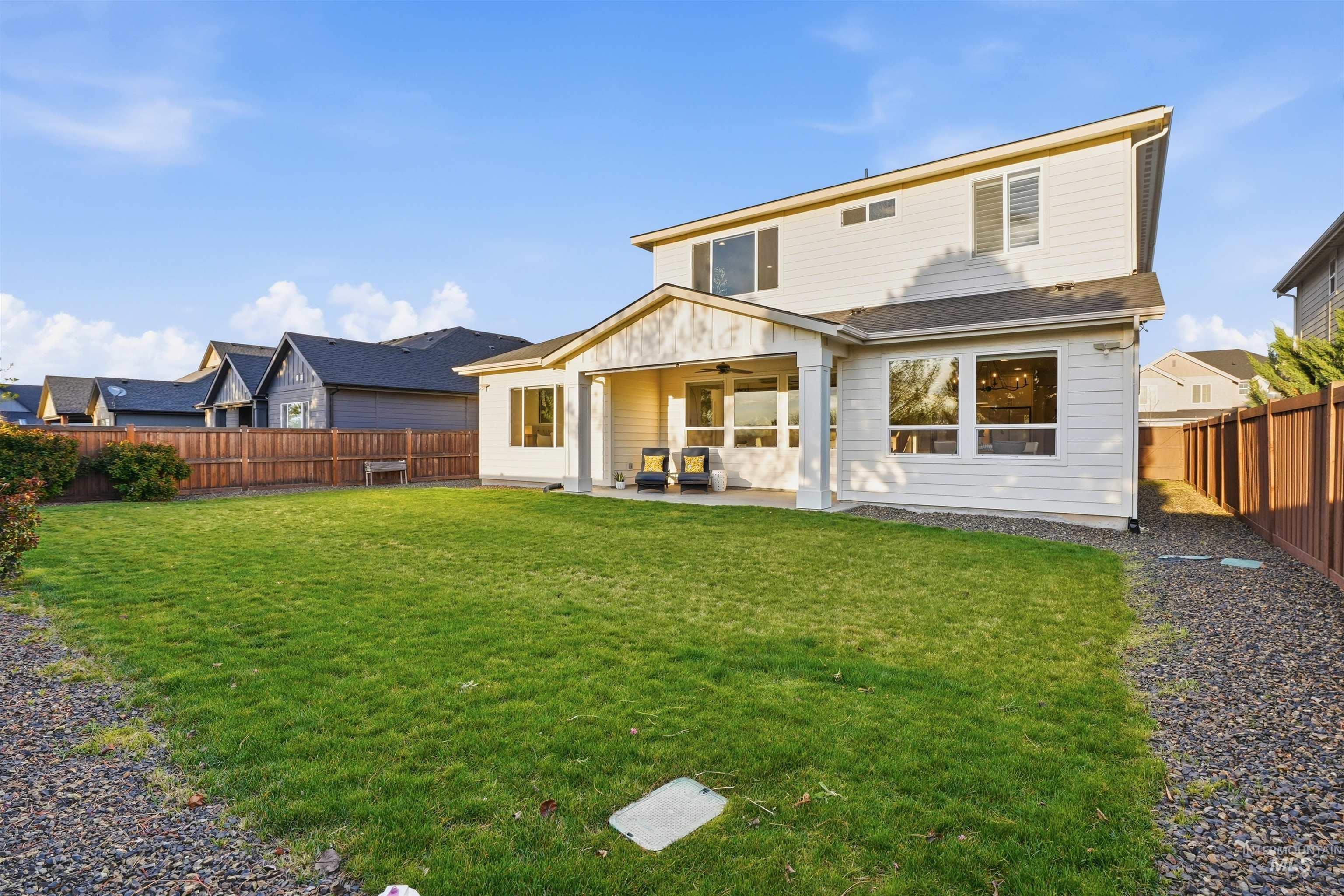 6839 N Willowside Ave, Meridian, Idaho 83646, 6 Bedrooms, 3.5 Bathrooms, Residential For Sale, Price $950,000, 98981124