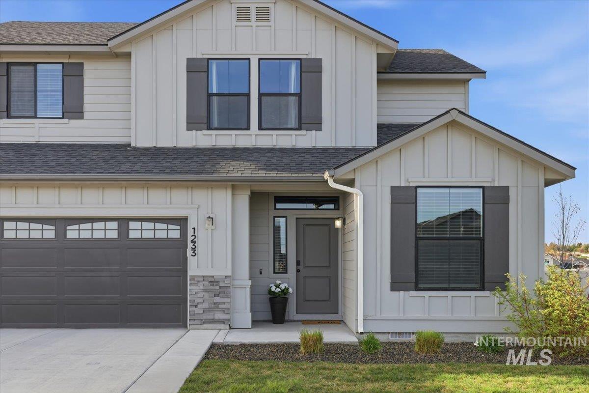 1233 W Davenport St, Meridian, Idaho 83642, 4 Bedrooms, 2.5 Bathrooms, Residential For Sale, Price $529,000, 98981125