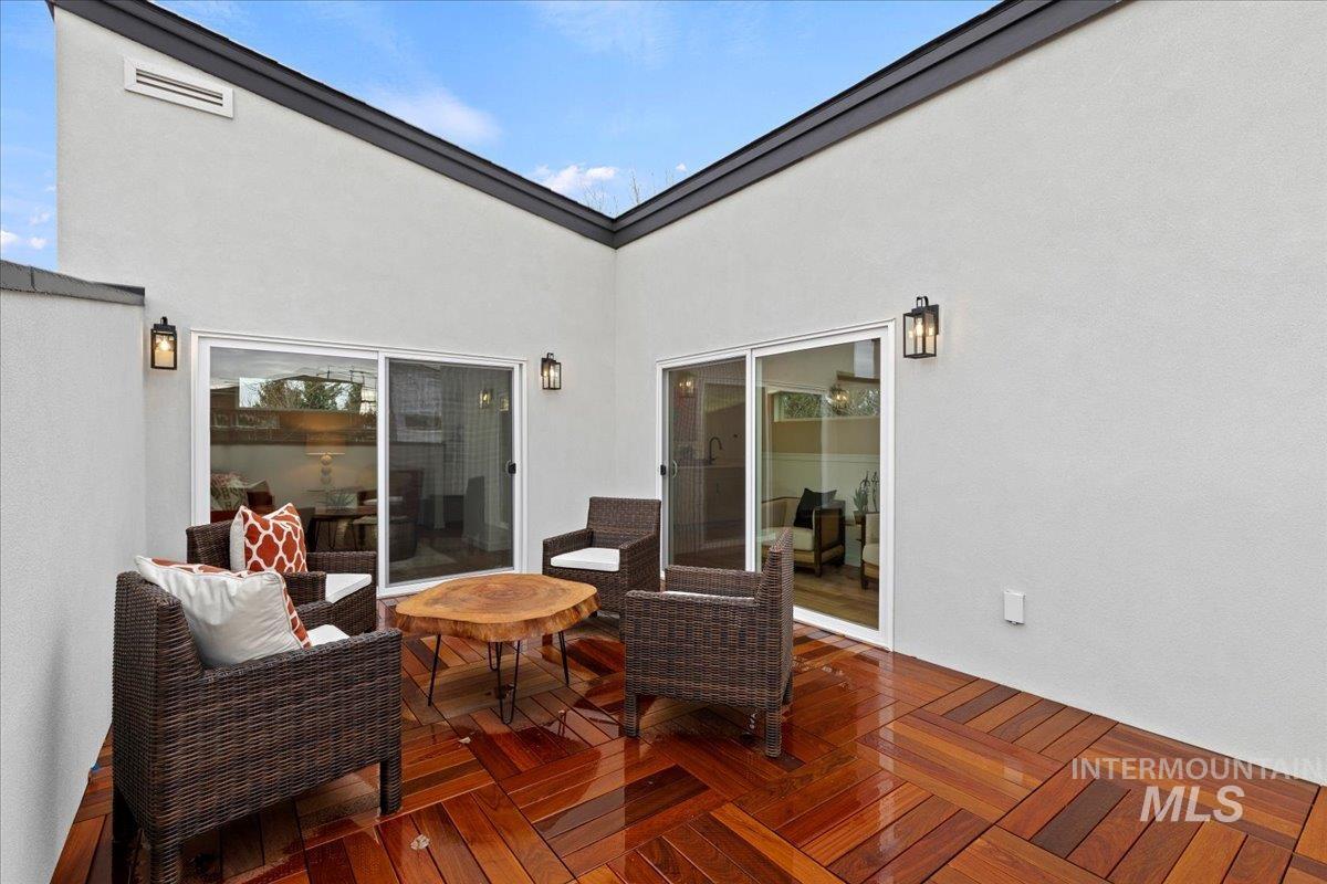 2055 S Makar Ln, Boise, Idaho 83706, 3 Bedrooms, 3.5 Bathrooms, Residential Income For Sale, Price $774,000, 98981129