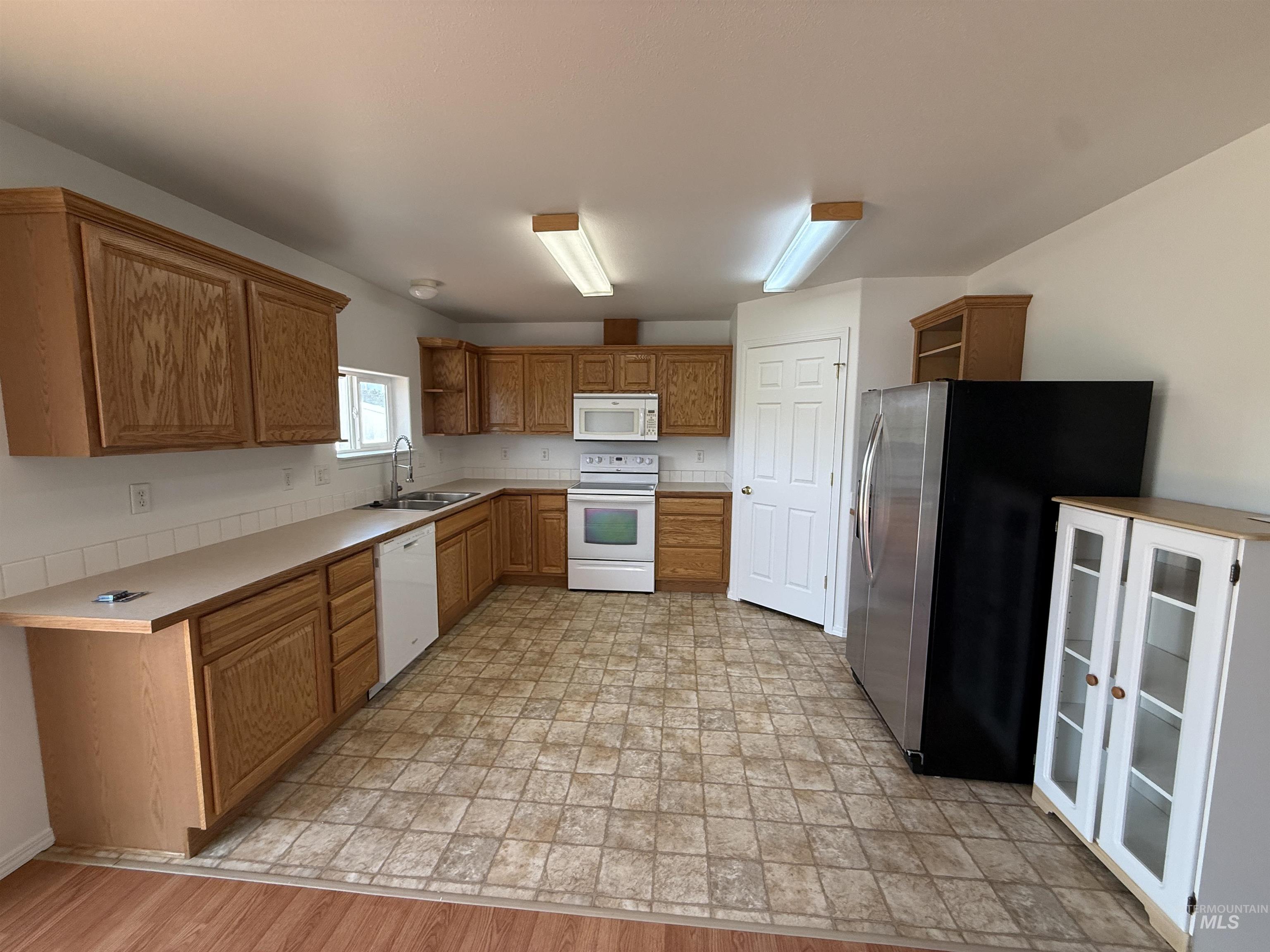 523 Morning Dove Way, Marsing, Idaho 83639, 3 Bedrooms, 2 Bathrooms, Residential For Sale, Price $399,900, 98981133