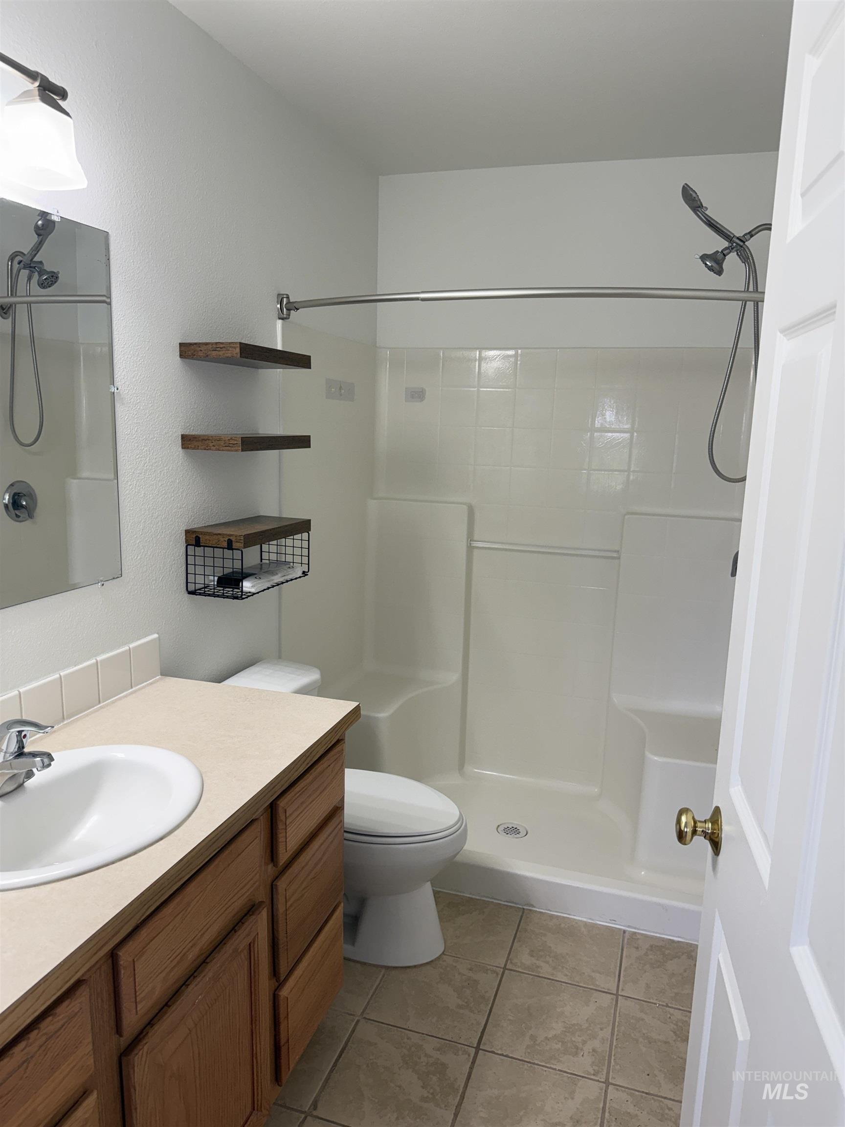 523 Morning Dove Way, Marsing, Idaho 83639, 3 Bedrooms, 2 Bathrooms, Residential For Sale, Price $399,900, 98981133