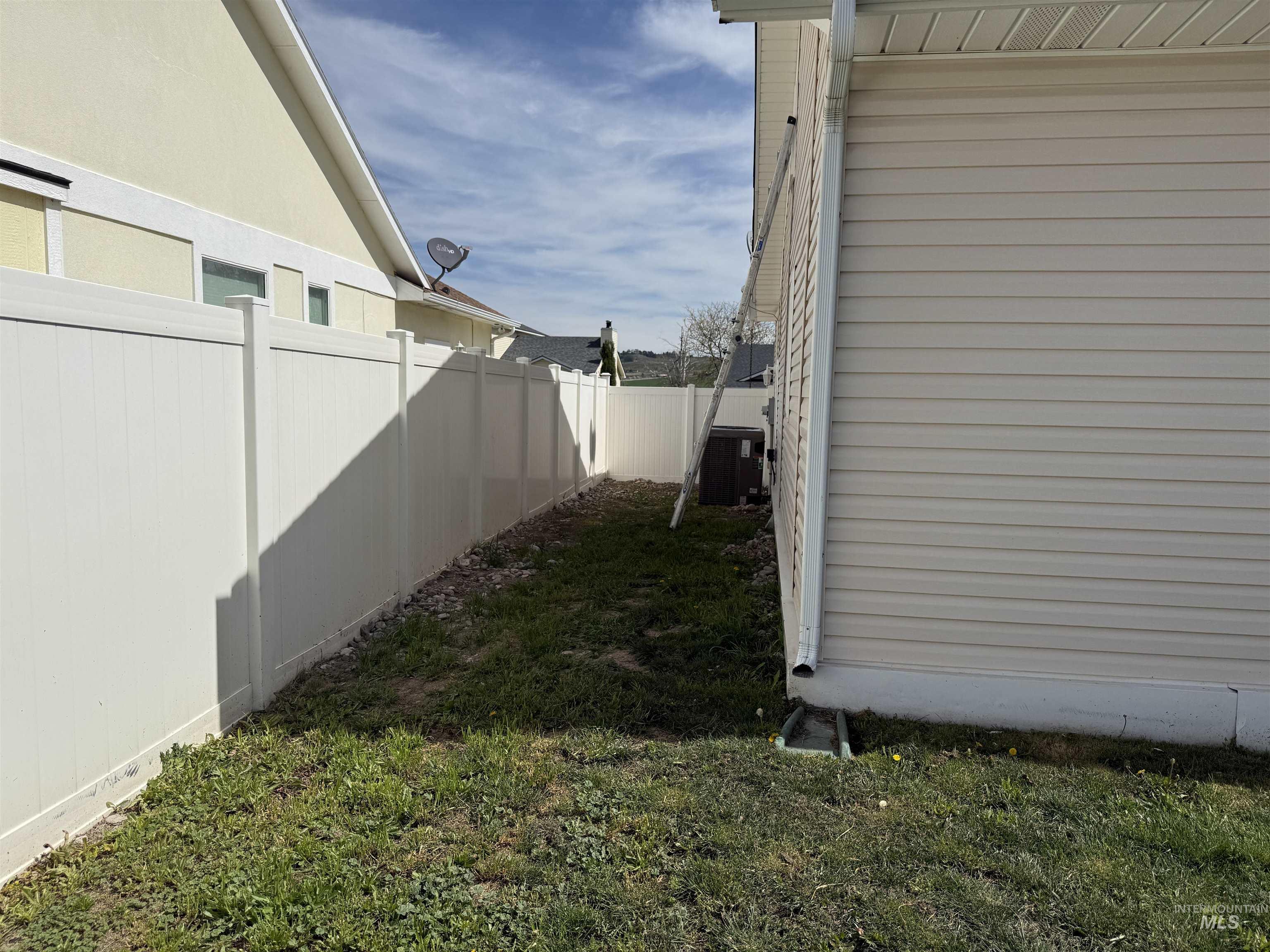 523 Morning Dove Way, Marsing, Idaho 83639, 3 Bedrooms, 2 Bathrooms, Residential For Sale, Price $399,900, 98981133