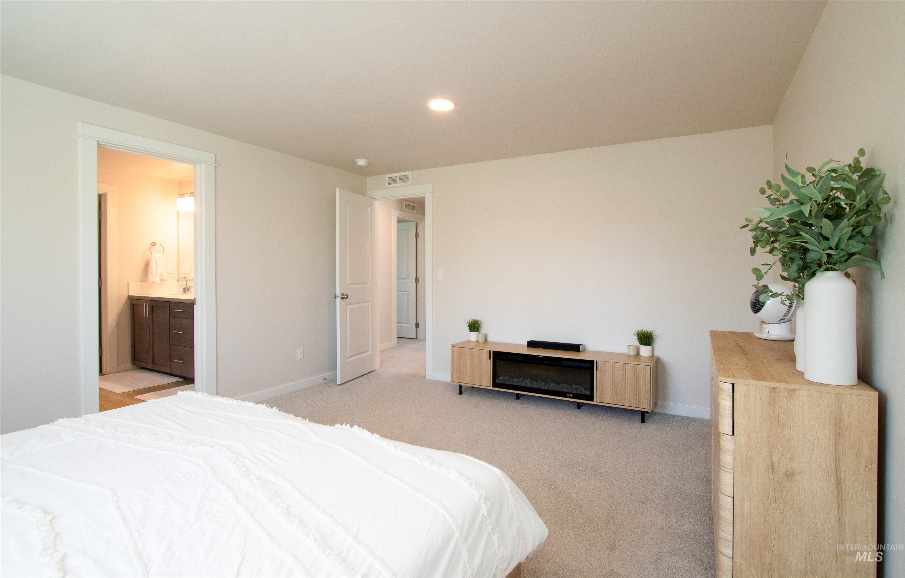 947 N Acer Loop, Nampa, Idaho 83687, 3 Bedrooms, 2.5 Bathrooms, Residential For Sale, Price $409,900, 98981134