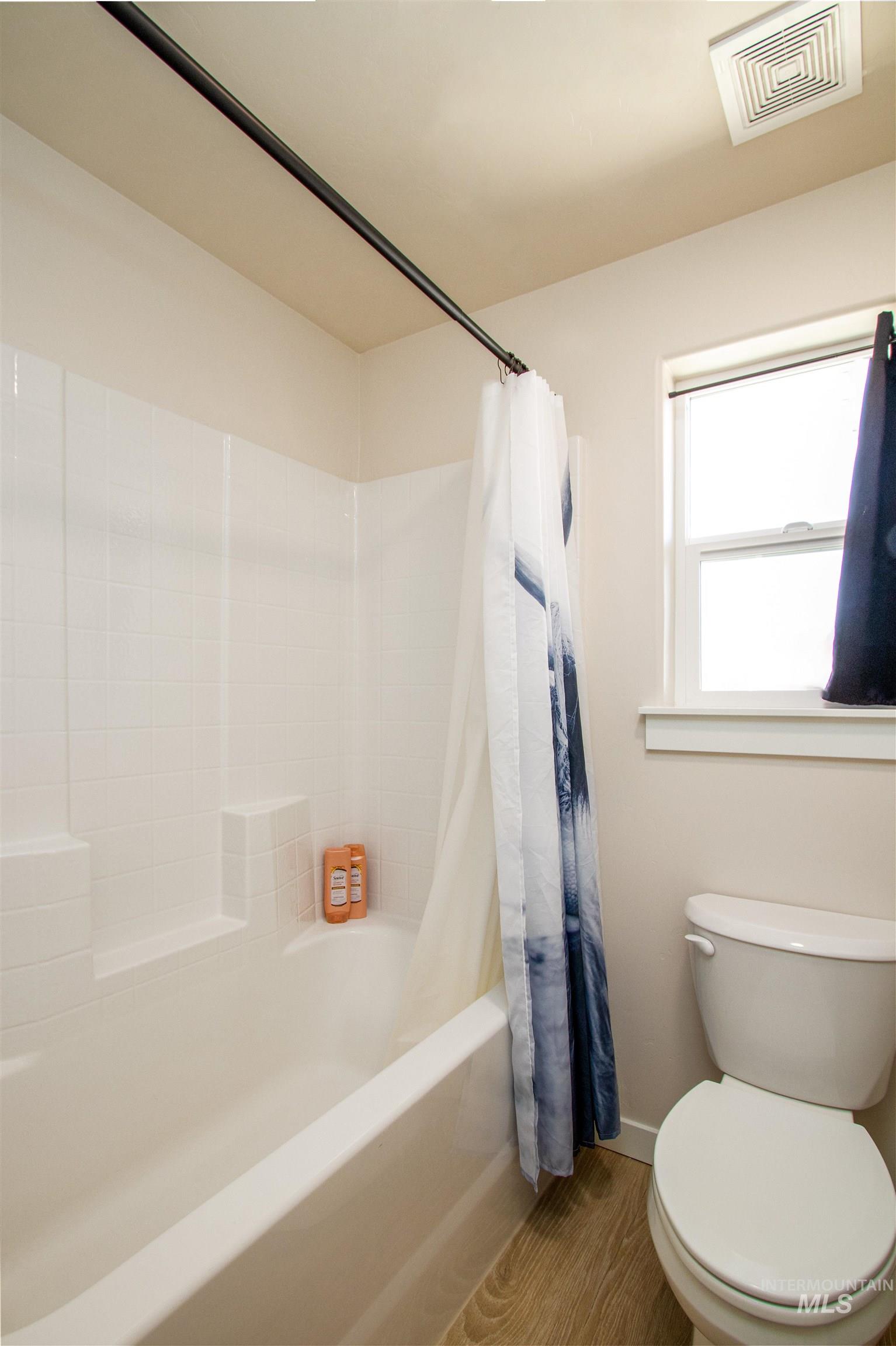 947 N Acer Loop, Nampa, Idaho 83687, 3 Bedrooms, 2.5 Bathrooms, Residential For Sale, Price $409,900, 98981134