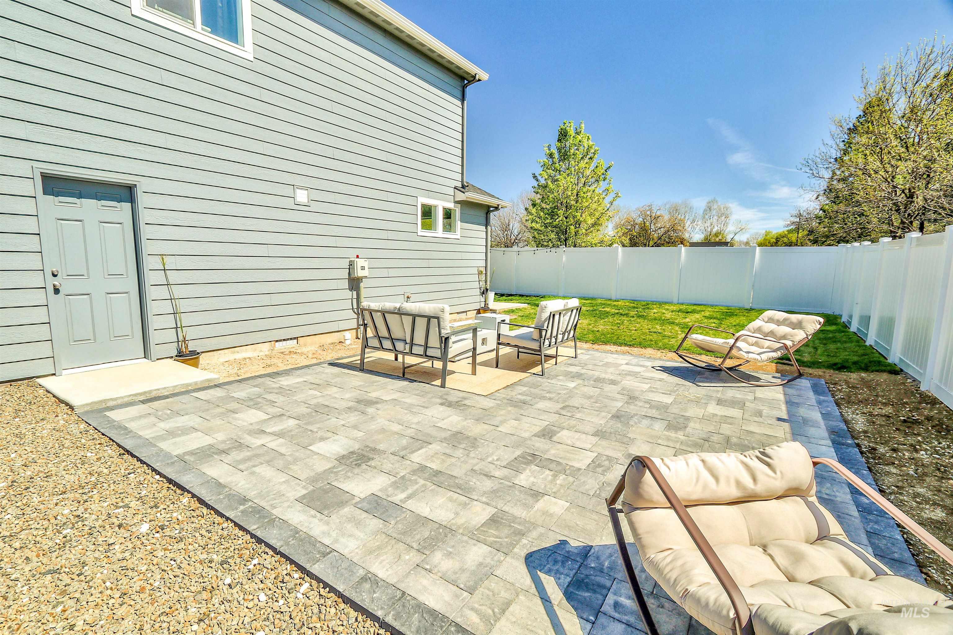 947 N Acer Loop, Nampa, Idaho 83687, 3 Bedrooms, 2.5 Bathrooms, Residential For Sale, Price $409,900, 98981134