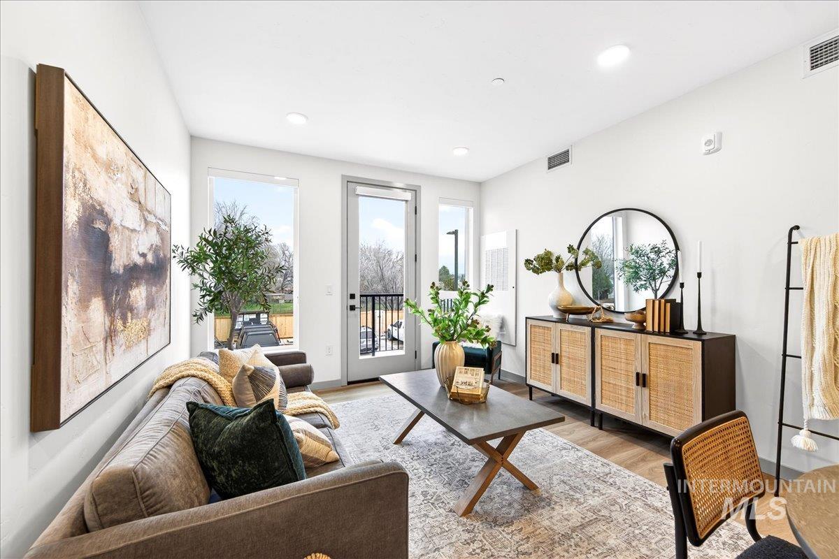 2312 S Broadway Ave #A102, Boise, Idaho 83706, 1 Bedroom, 1 Bathroom, Residential Income For Sale, Price $339,000, 98981135