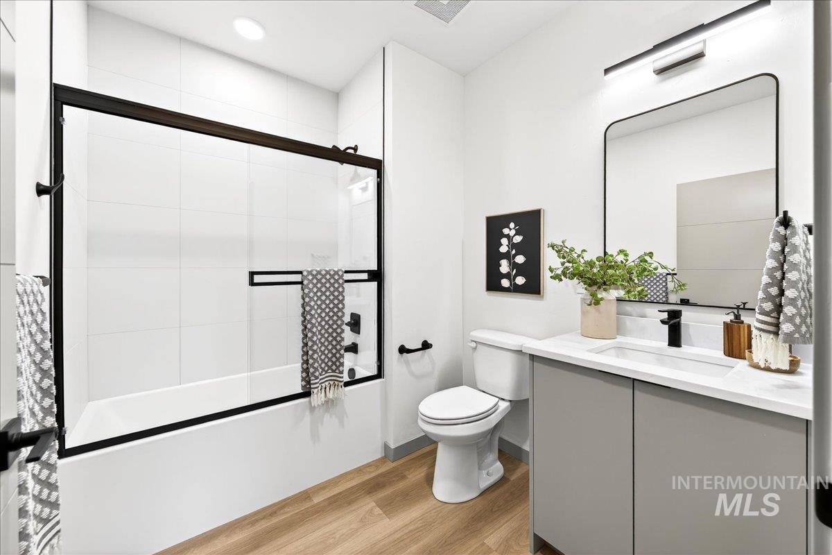 2312 S Broadway Ave #A102, Boise, Idaho 83706, 1 Bedroom, 1 Bathroom, Residential Income For Sale, Price $339,000, 98981135