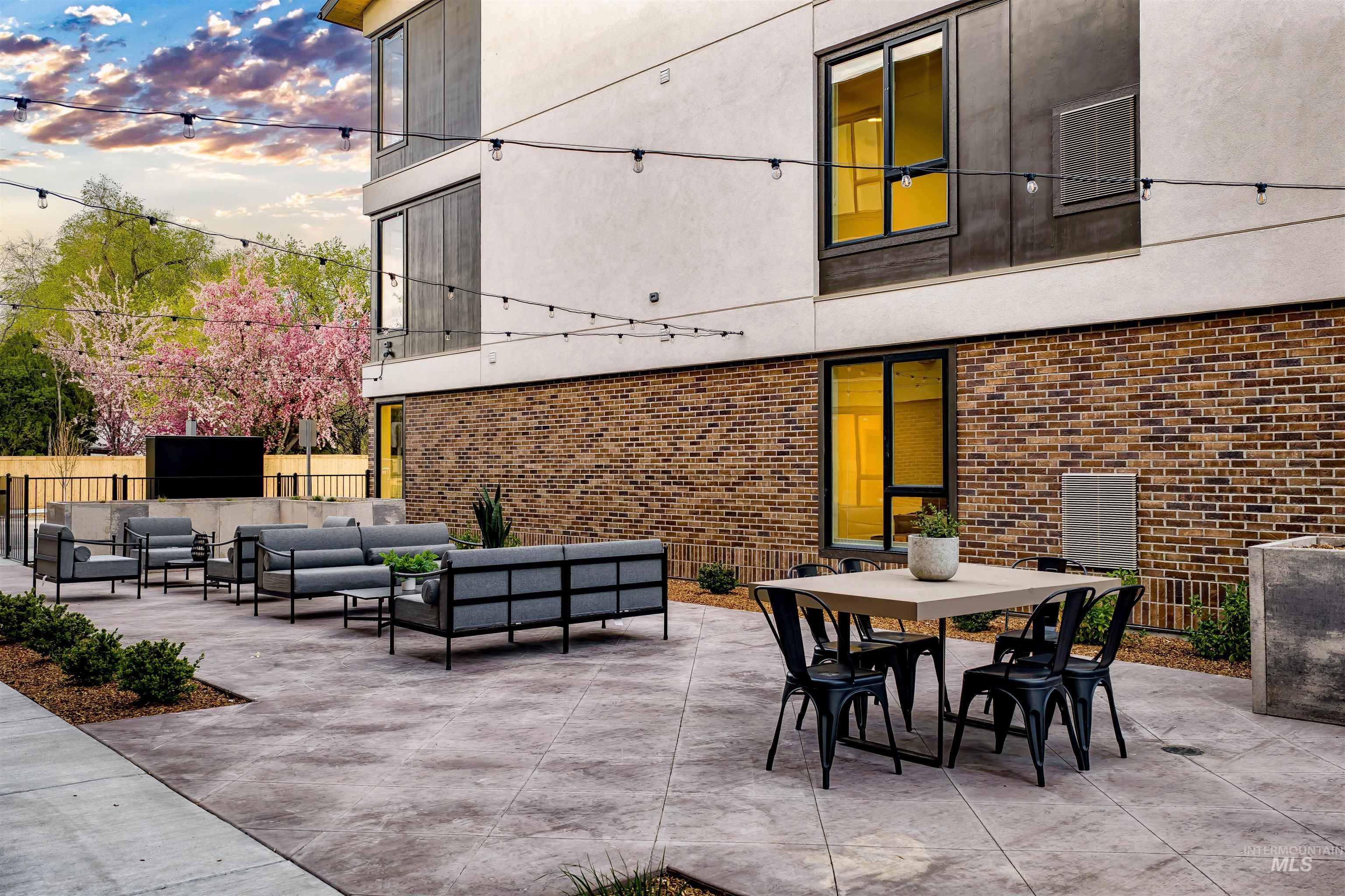 2312 S Broadway Ave #A102, Boise, Idaho 83706, 1 Bedroom, 1 Bathroom, Residential Income For Sale, Price $339,000, 98981135