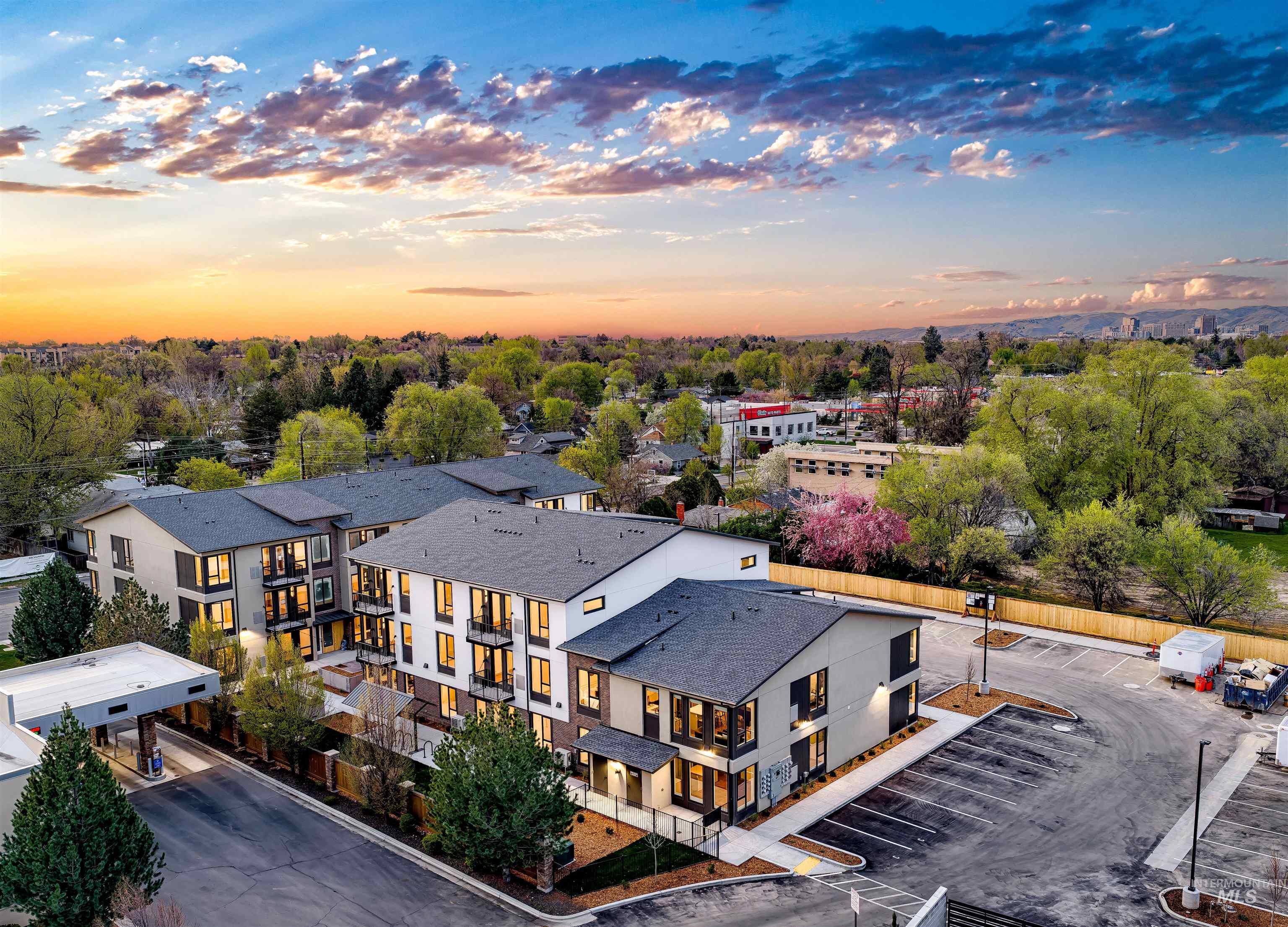 2312 S Broadway Ave #A102, Boise, Idaho 83706, 1 Bedroom, 1 Bathroom, Residential Income For Sale, Price $339,000, 98981135