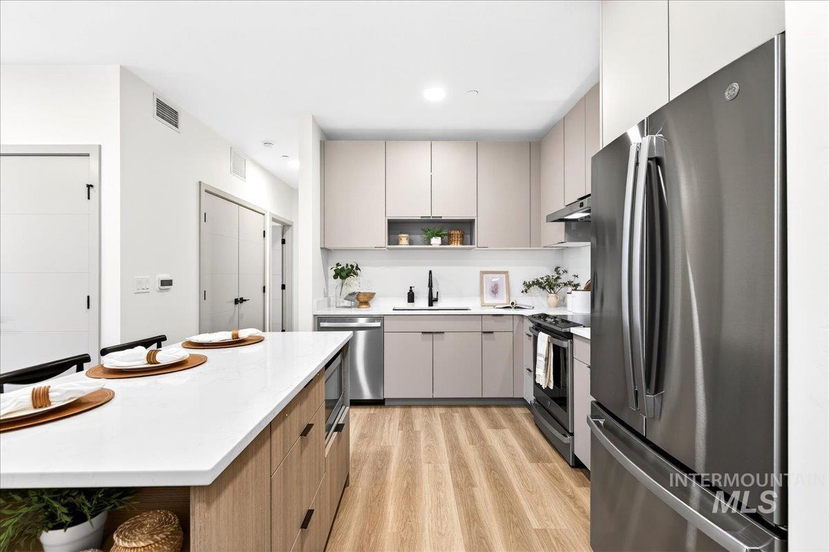 2312 S Broadway Ave #A102, Boise, Idaho 83706, 1 Bedroom, 1 Bathroom, Residential Income For Sale, Price $339,000, 98981135