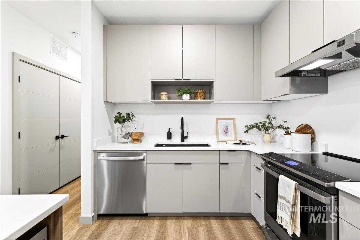 2312 S Broadway Ave #A102, Boise, Idaho 83706, 1 Bedroom, 1 Bathroom, Residential Income For Sale, Price $339,000, 98981135