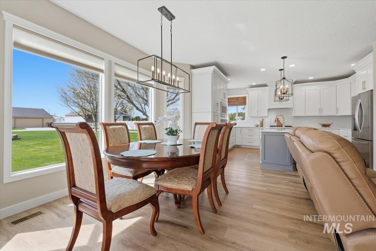 11945 Plantation Ct, Nampa, Idaho 83651, 3 Bedrooms, 2 Bathrooms, Residential For Sale, Price $839,900, 98981136