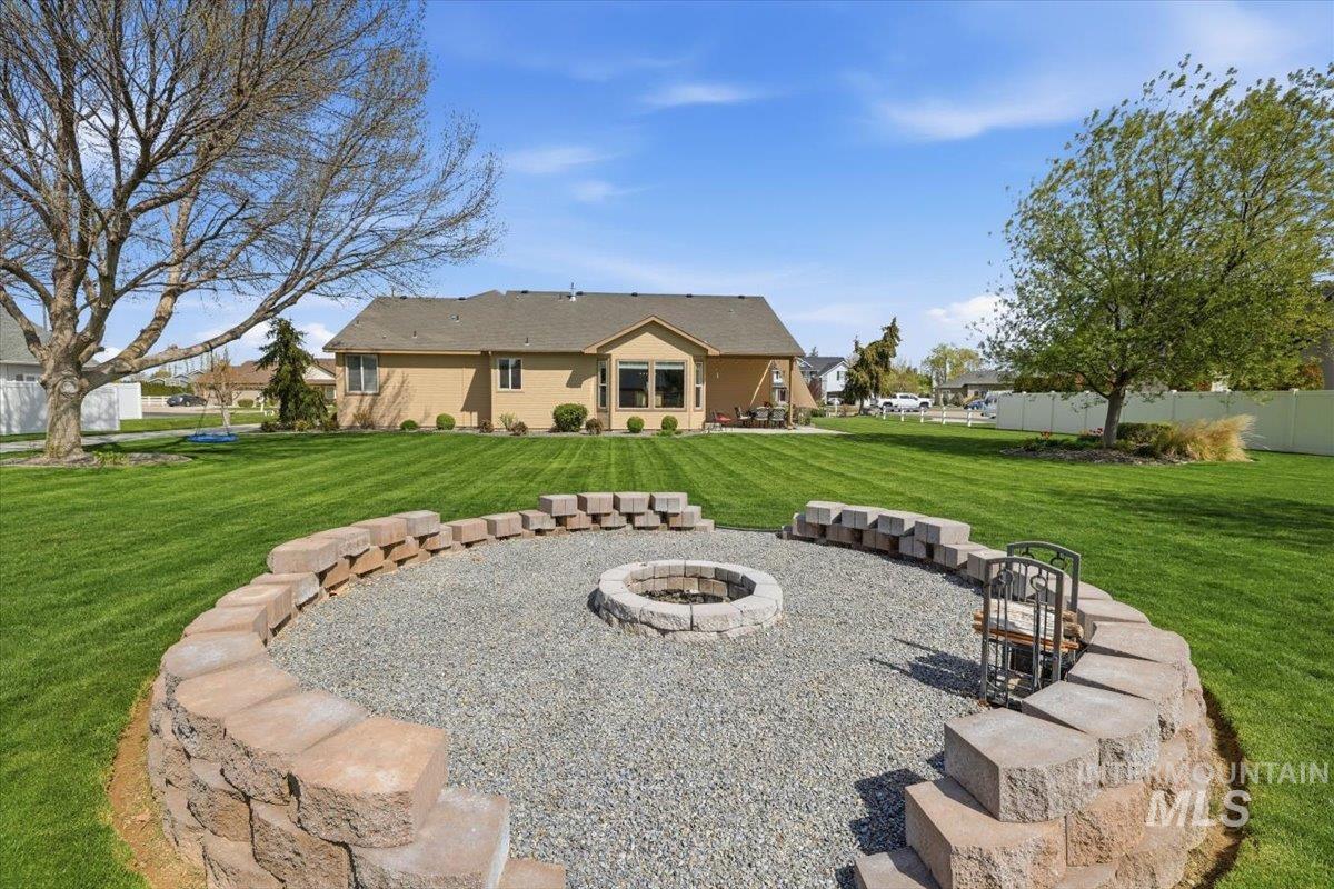 11945 Plantation Ct, Nampa, Idaho 83651, 3 Bedrooms, 2 Bathrooms, Residential For Sale, Price $839,900, 98981136