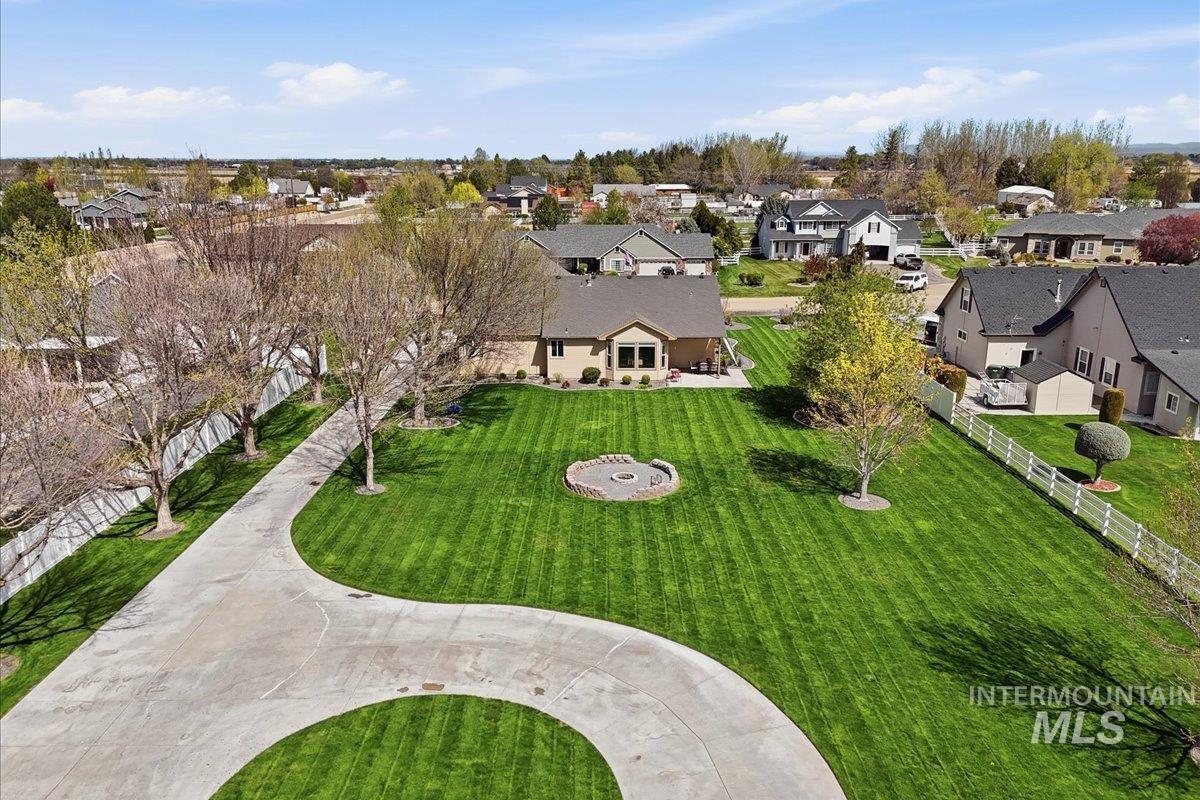 11945 Plantation Ct, Nampa, Idaho 83651, 3 Bedrooms, 2 Bathrooms, Residential For Sale, Price $839,900, 98981136