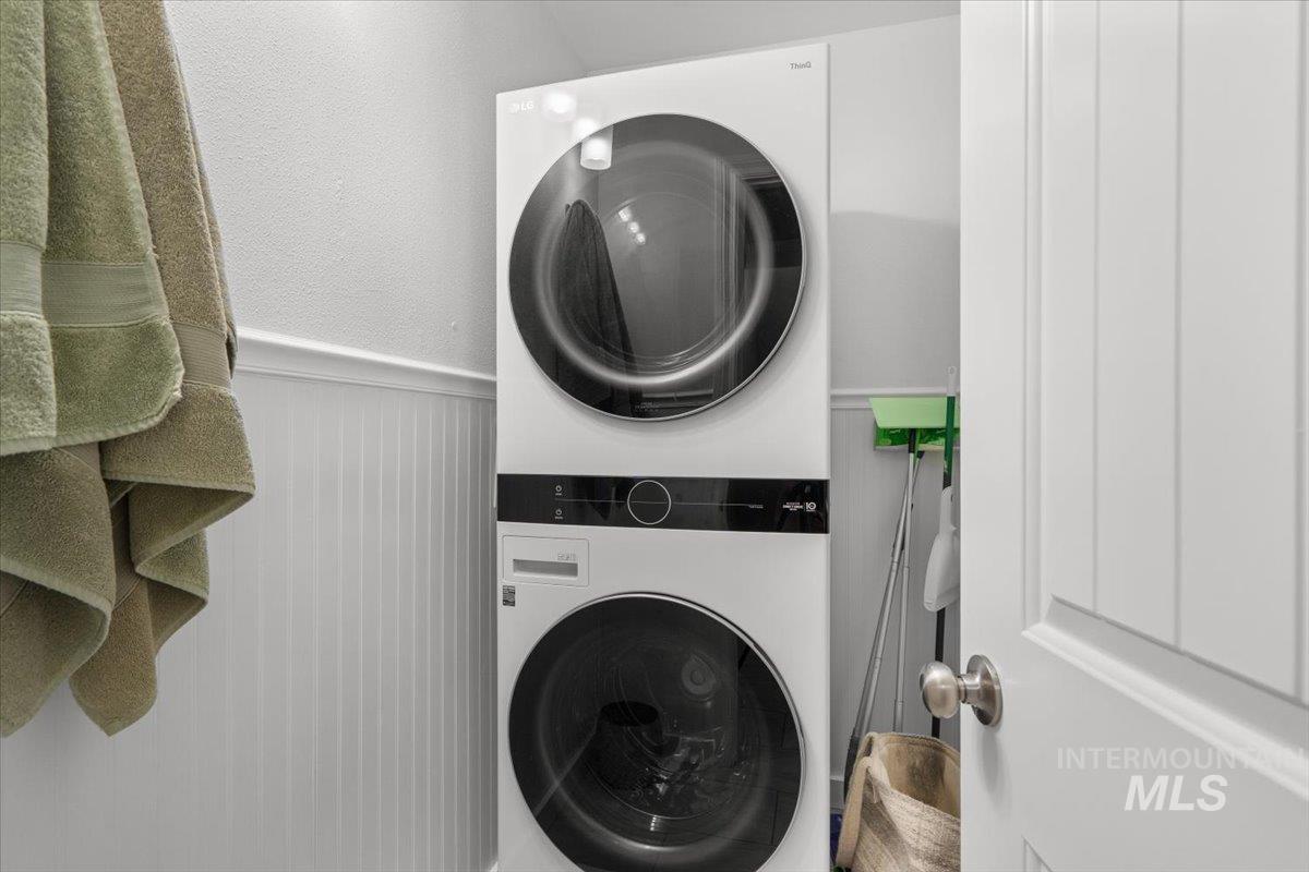 4813 W Hillcrest Dr., Boise, Idaho 83705, 3 Bedrooms, 2 Bathrooms, Residential For Sale, Price $711,000, 98981138