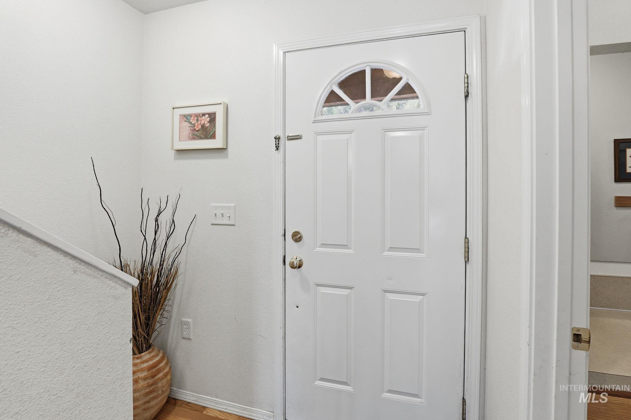 35 Sunrise Dr, Garden Valley, Idaho 83622, 2 Bedrooms, 2 Bathrooms, Residential For Sale, Price $395,000, 98981140