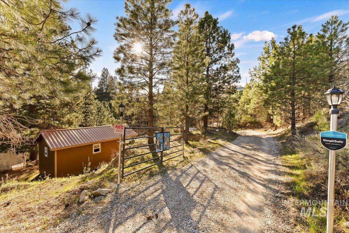 7 Rampage Rd, Boise, Idaho 83716, 3 Bedrooms, 1 Bathroom, Residential For Sale, Price $425,000, 98981141