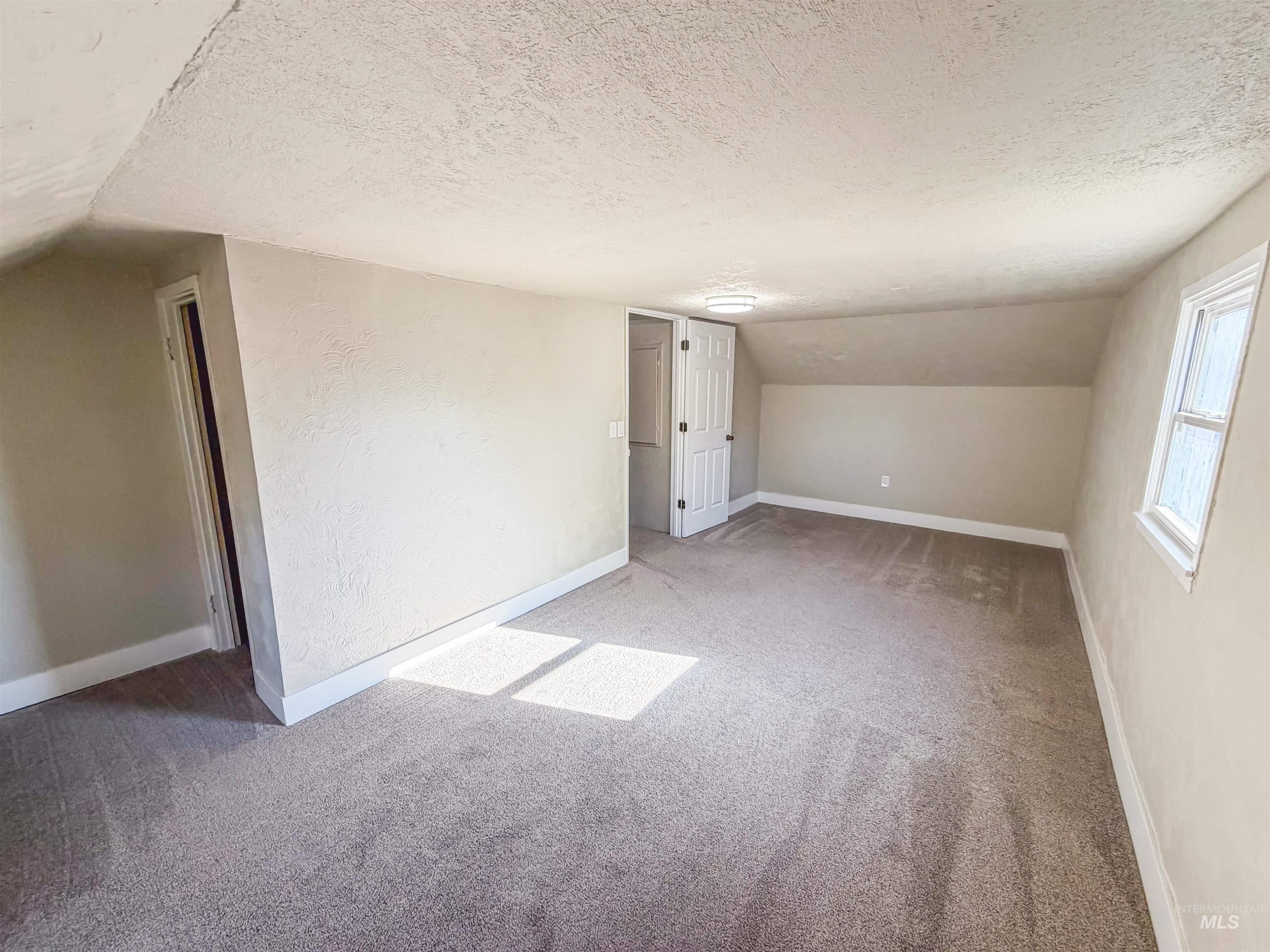 915 E Amity, Nampa, Idaho 83686, 4 Bedrooms, 2 Bathrooms, Residential For Sale, Price $420,000, 98981143