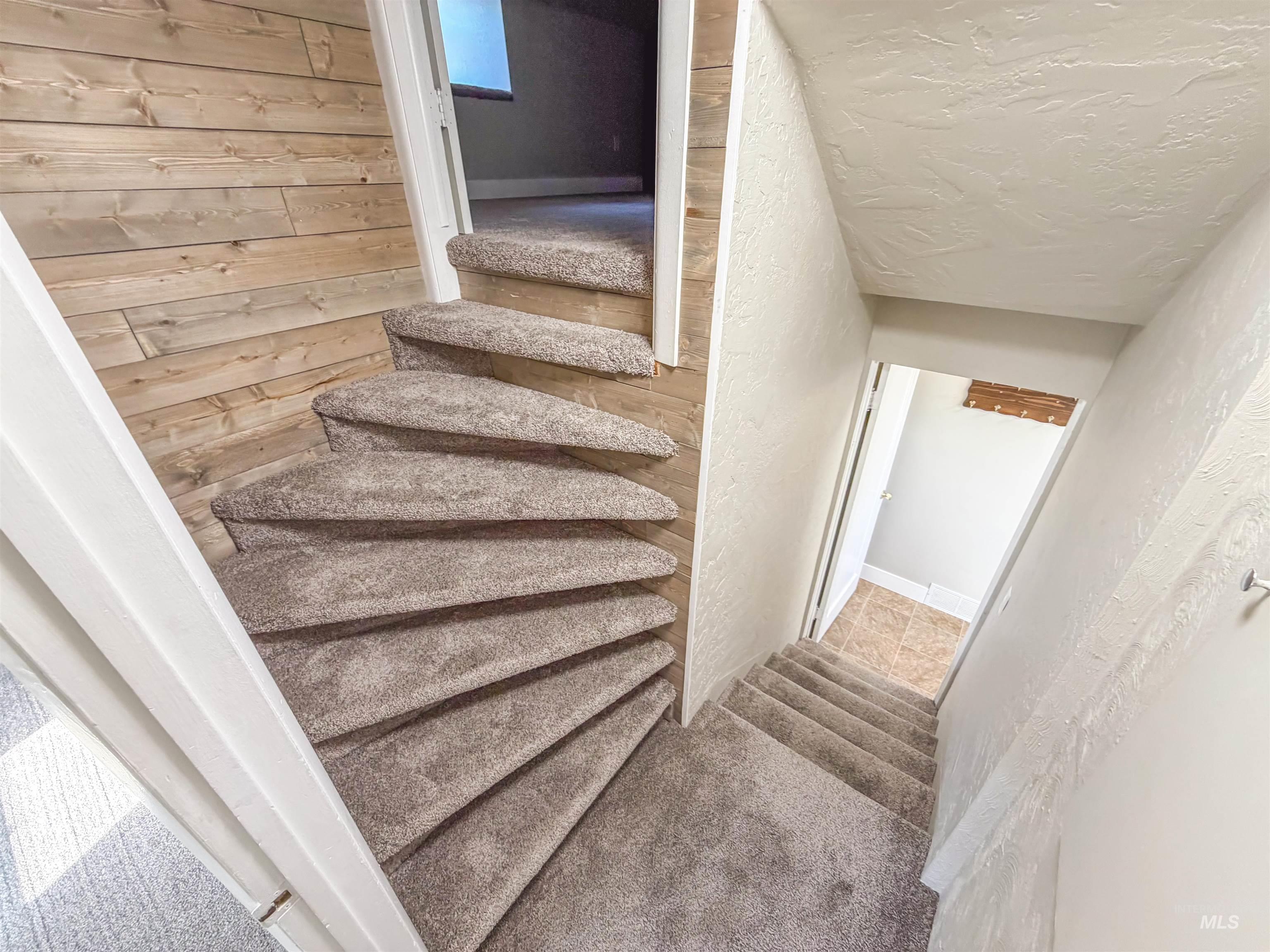 915 E Amity, Nampa, Idaho 83686, 4 Bedrooms, 2 Bathrooms, Residential For Sale, Price $420,000, 98981143