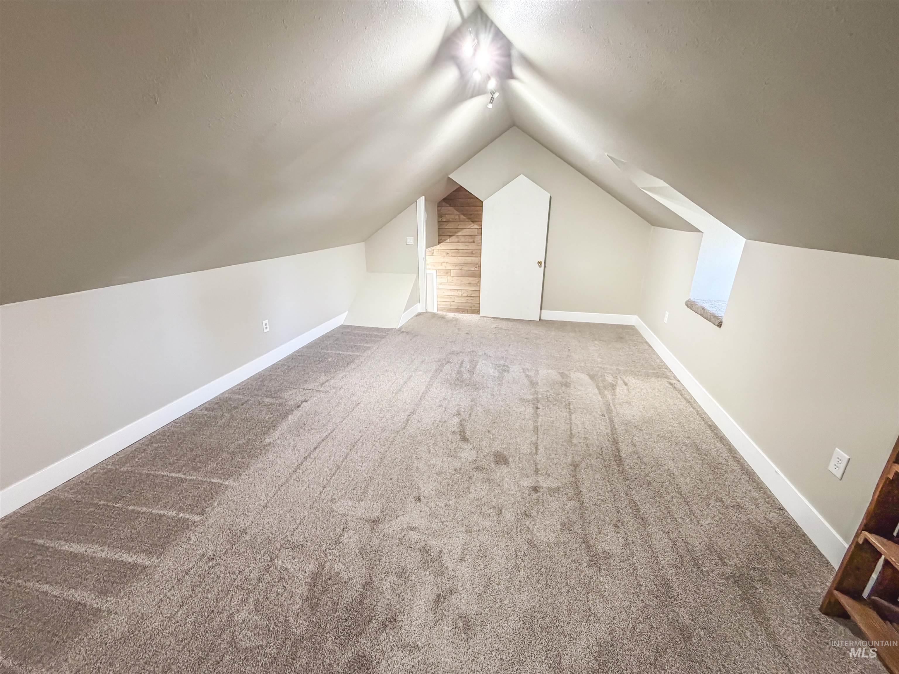 915 E Amity, Nampa, Idaho 83686, 4 Bedrooms, 2 Bathrooms, Residential For Sale, Price $420,000, 98981143