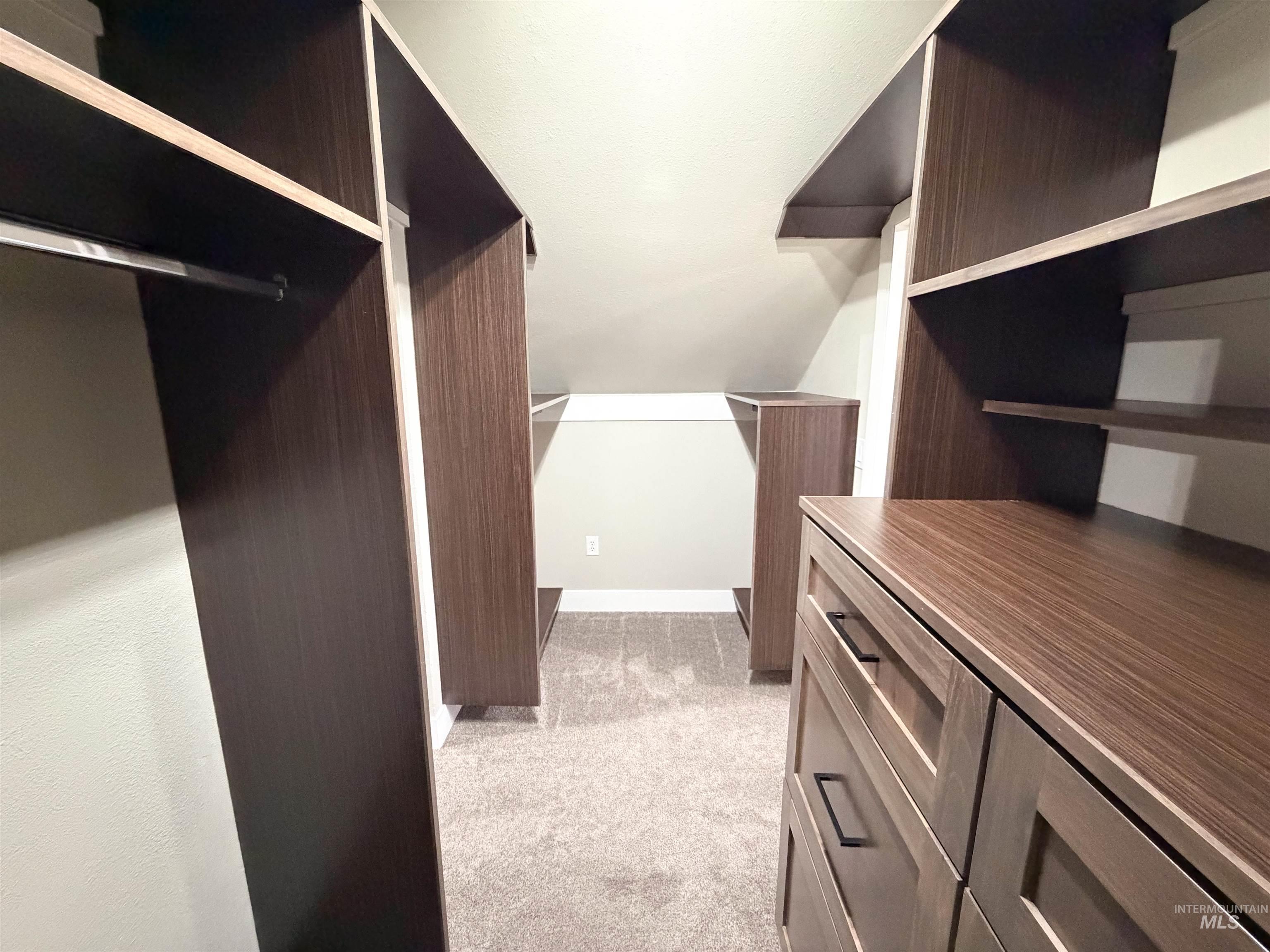 915 E Amity, Nampa, Idaho 83686, 4 Bedrooms, 2 Bathrooms, Residential For Sale, Price $420,000, 98981143