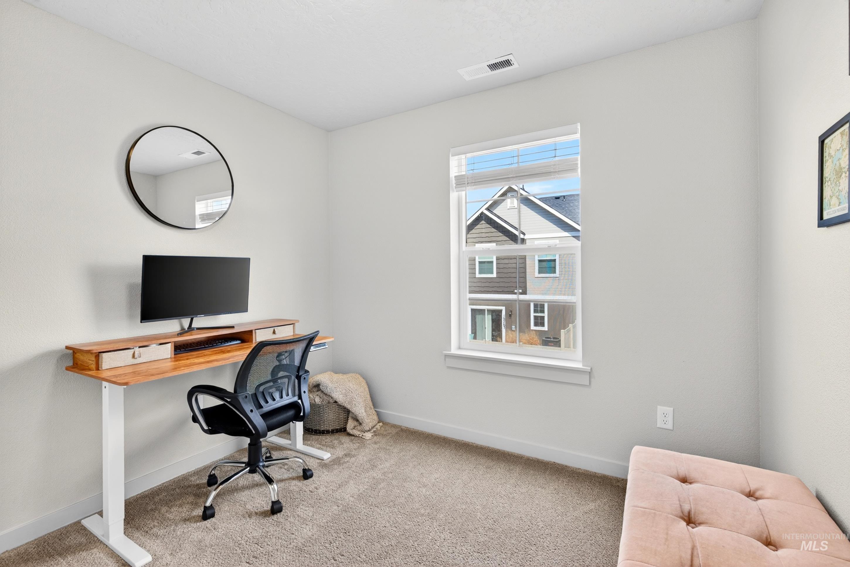 10698 W Springgold Ln., Boise, Idaho 83709, 3 Bedrooms, 2.5 Bathrooms, Residential For Sale, Price $350,000, 98981146