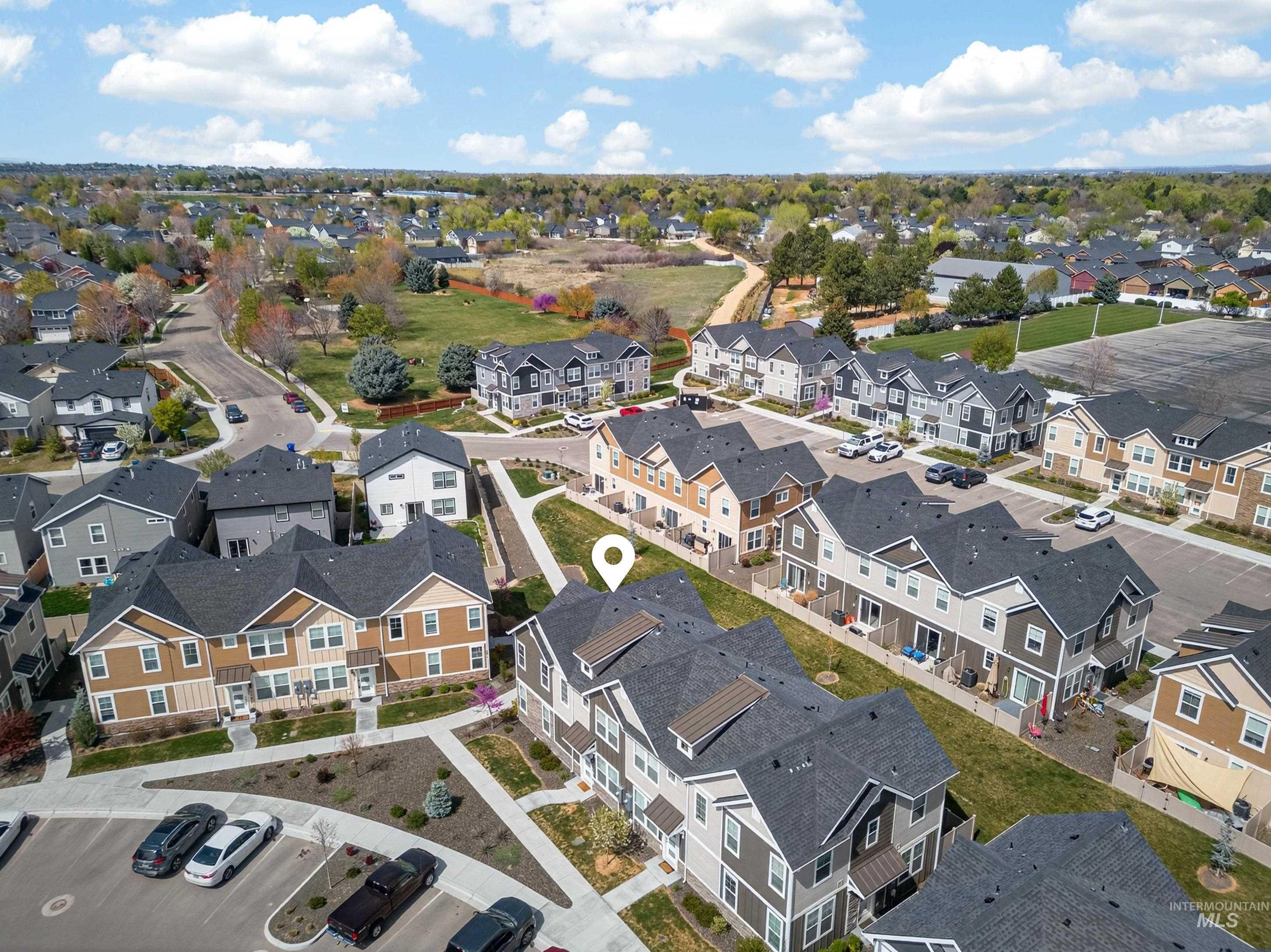 10698 W Springgold Ln., Boise, Idaho 83709, 3 Bedrooms, 2.5 Bathrooms, Residential For Sale, Price $350,000, 98981146