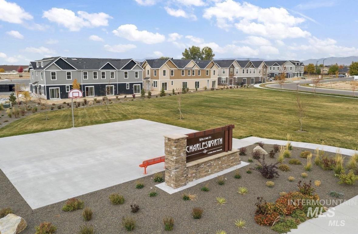 10698 W Springgold Ln., Boise, Idaho 83709, 3 Bedrooms, 2.5 Bathrooms, Residential For Sale, Price $350,000, 98981146