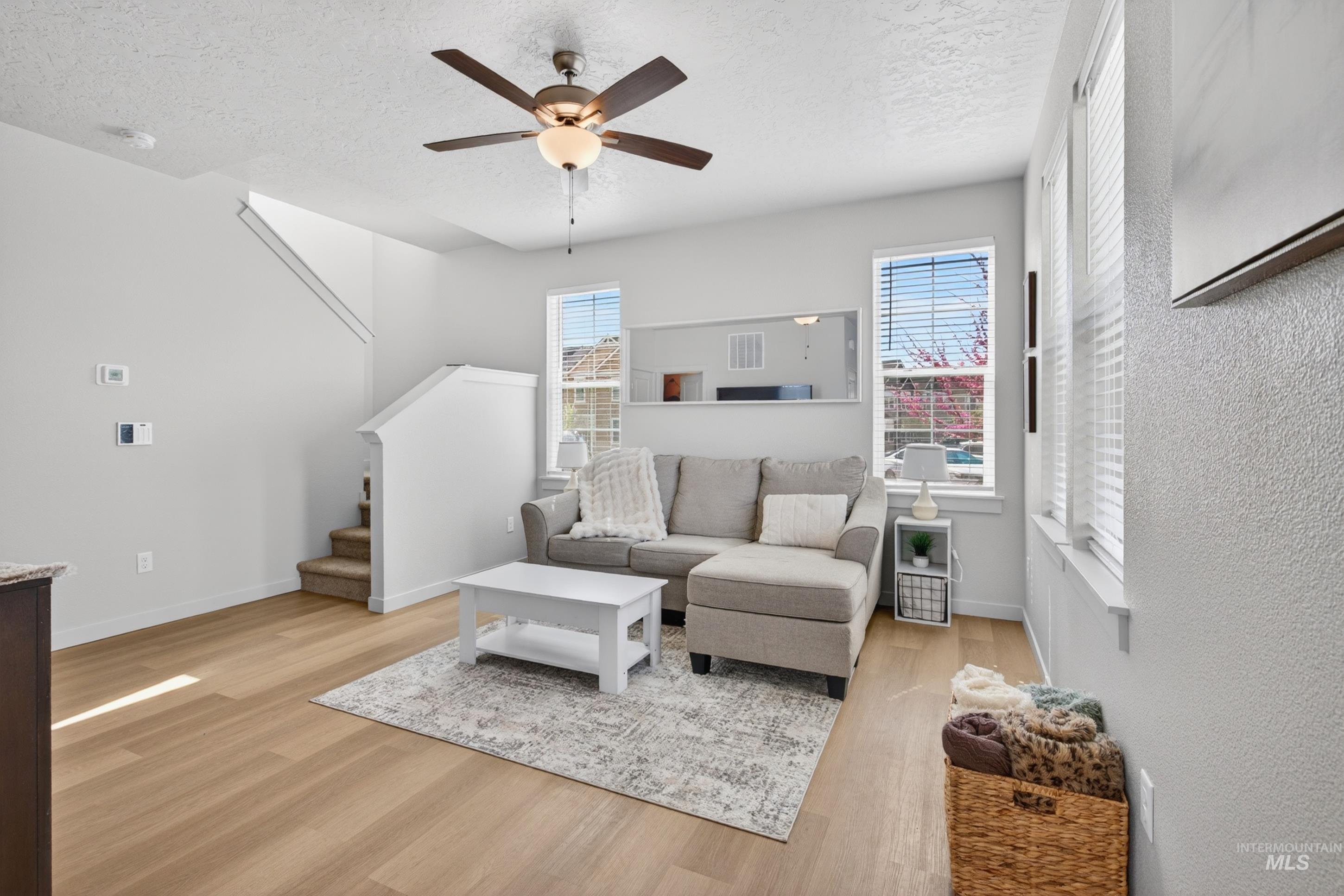 10698 W Springgold Ln., Boise, Idaho 83709, 3 Bedrooms, 2.5 Bathrooms, Residential For Sale, Price $350,000, 98981146