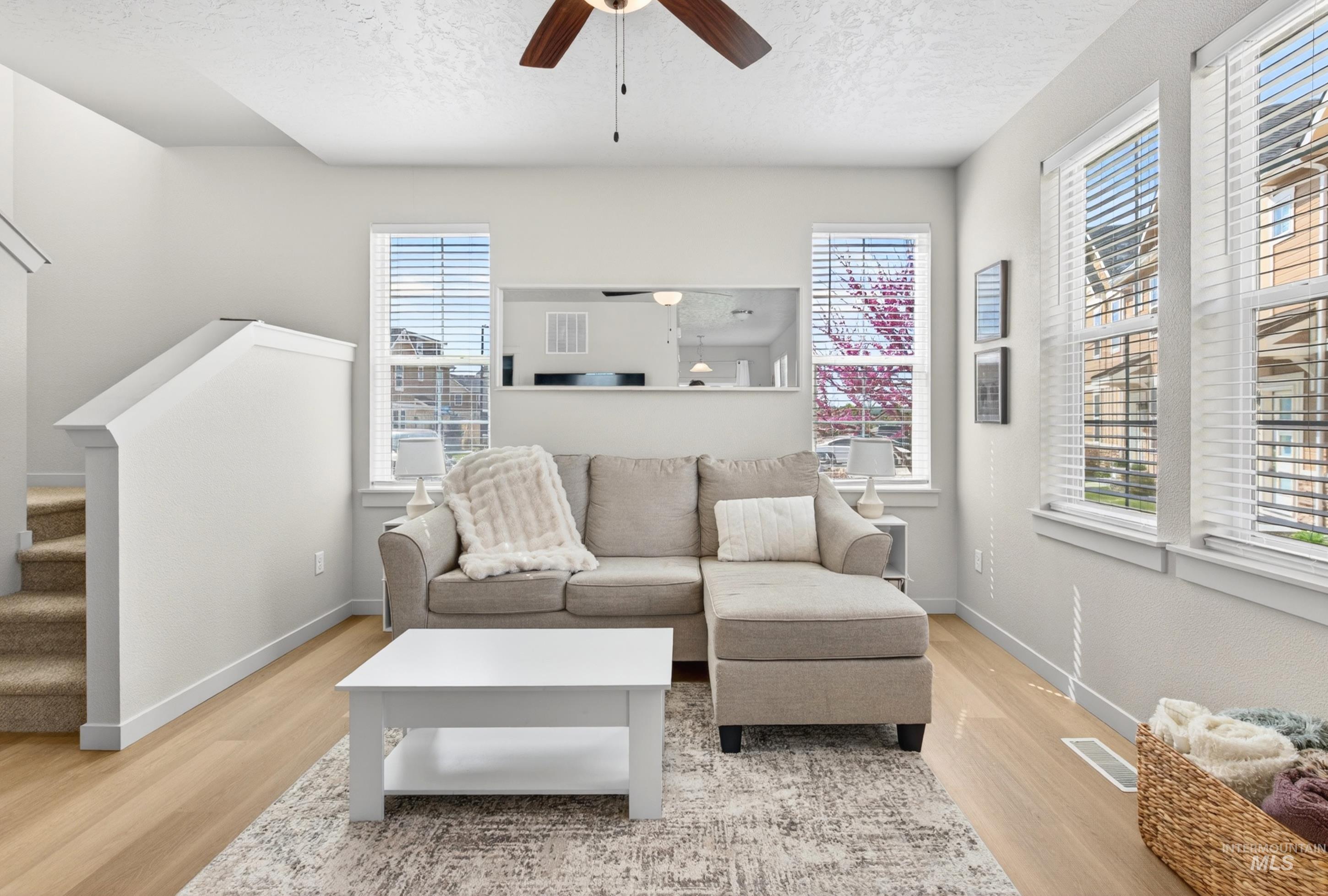 10698 W Springgold Ln., Boise, Idaho 83709, 3 Bedrooms, 2.5 Bathrooms, Residential For Sale, Price $350,000, 98981146