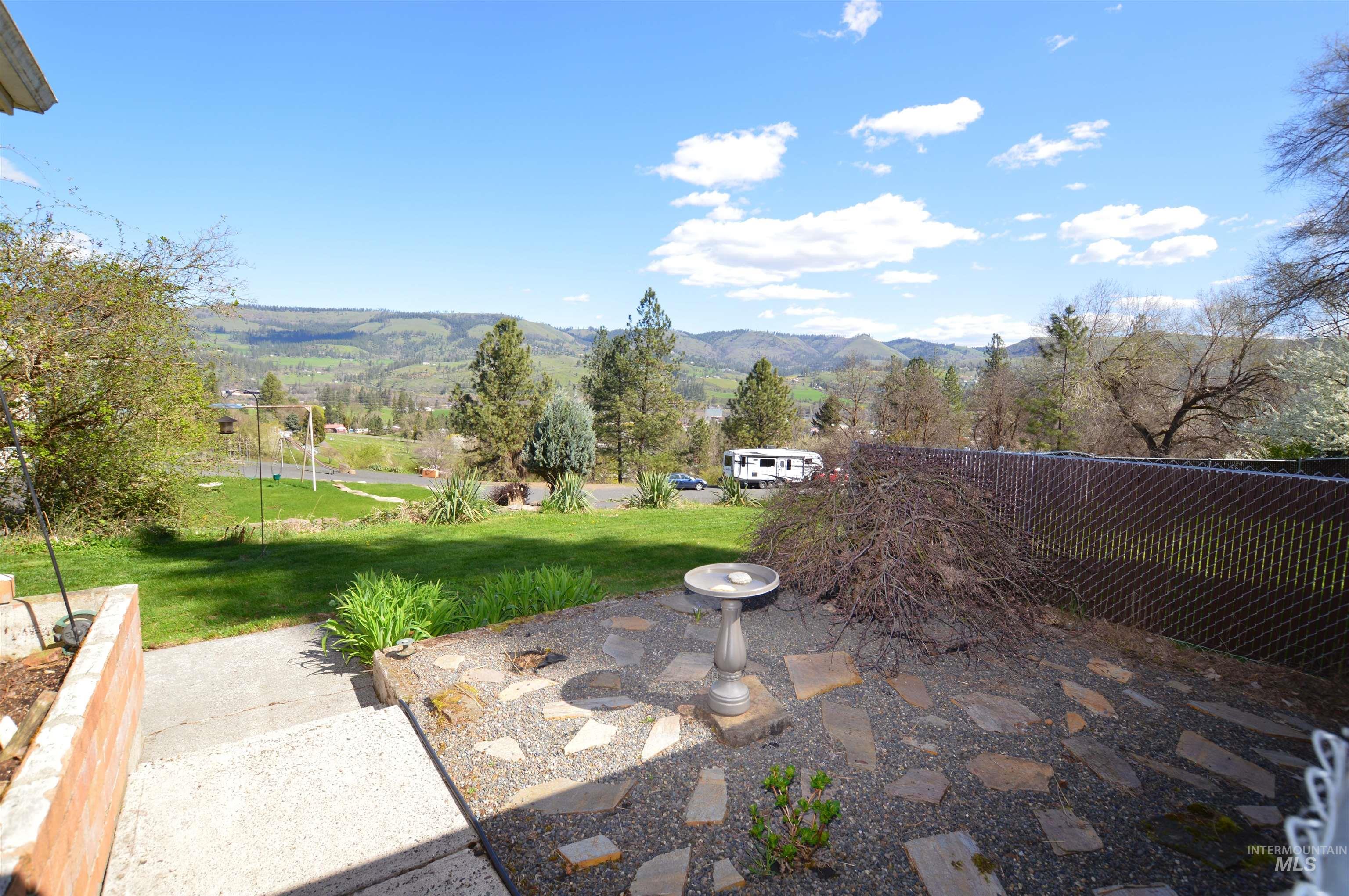 710 Bryan Drive, Kamiah, Idaho 83536, 3 Bedrooms, 2 Bathrooms, Residential For Sale, Price $349,000, 98981149