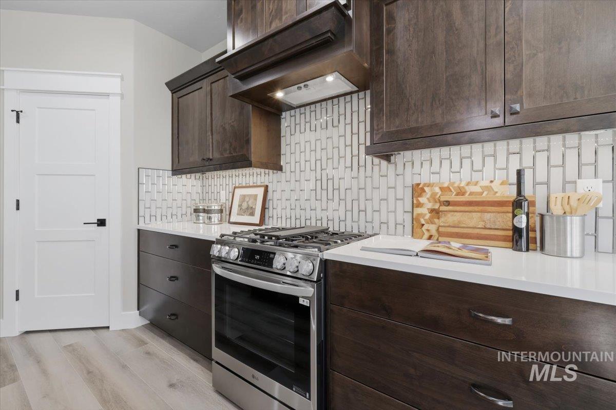 1709 Kayak Rd, Emmett, Idaho 83617, 3 Bedrooms, 2 Bathrooms, Residential For Sale, Price $538,500, 98981150