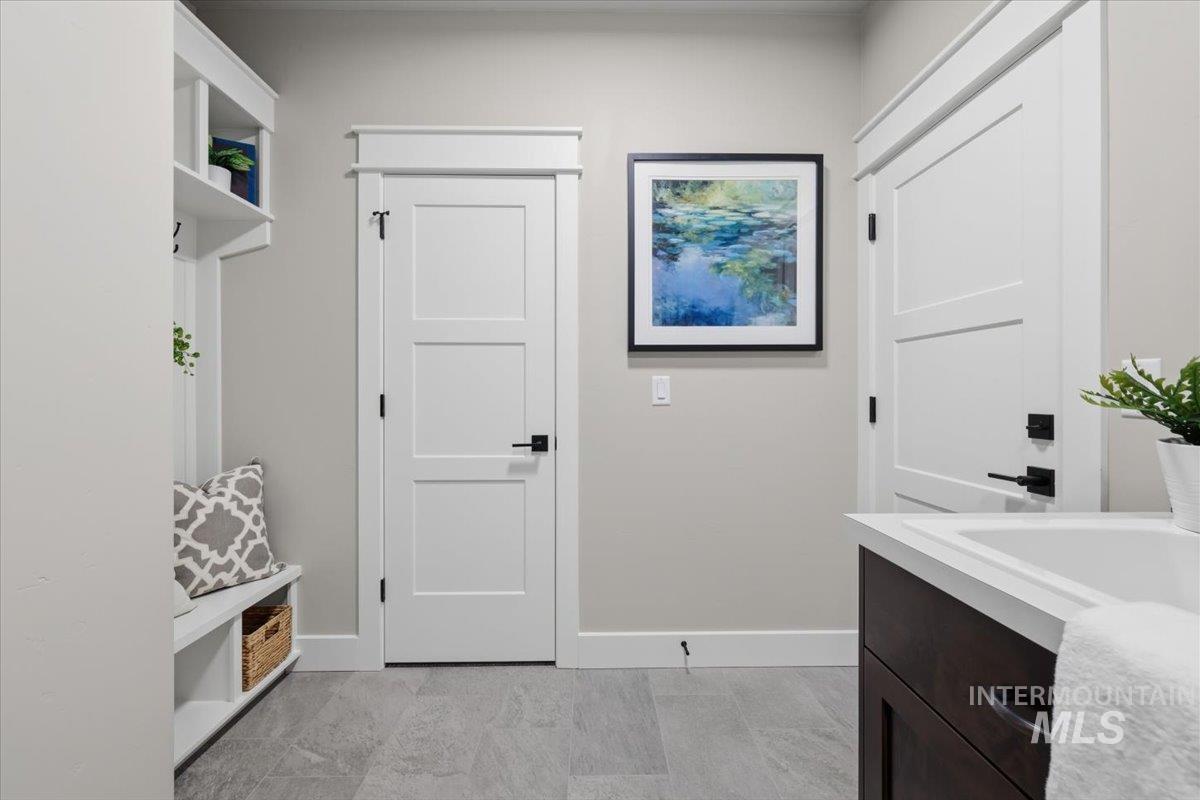 1709 Kayak Rd, Emmett, Idaho 83617, 3 Bedrooms, 2 Bathrooms, Residential For Sale, Price $538,500, 98981150