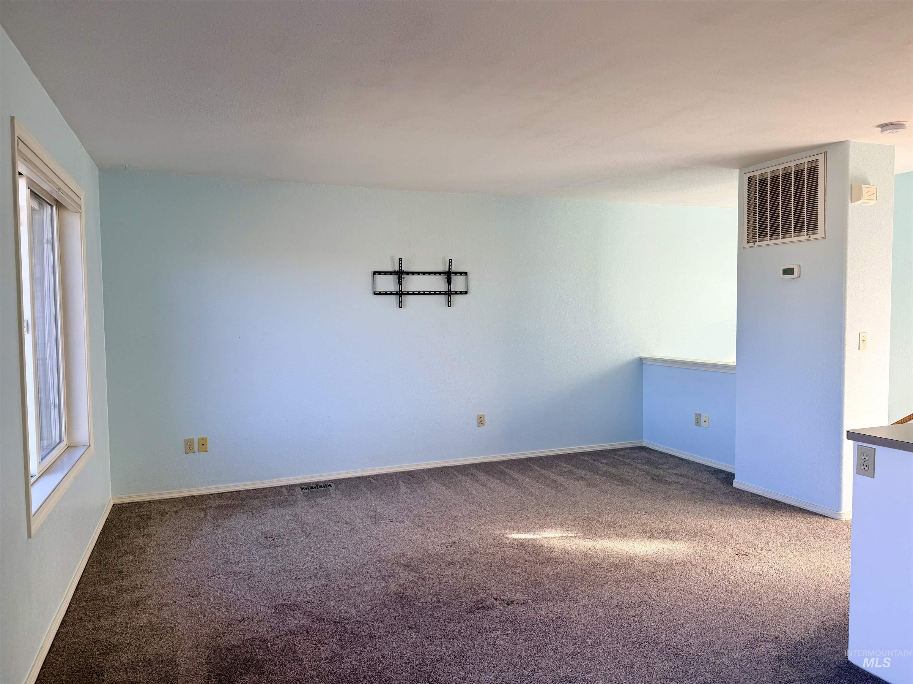 607 Park Street, Lewiston, Idaho 83501, 2 Bedrooms, 2 Bathrooms, Residential For Sale, Price $229,700, 98981157