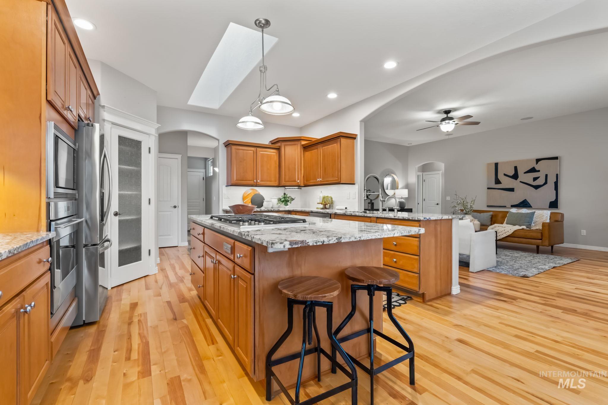 1579 N Watson Way, Eagle, Idaho 83616, 3 Bedrooms, 3 Bathrooms, Residential For Sale, Price $880,000, 98981158