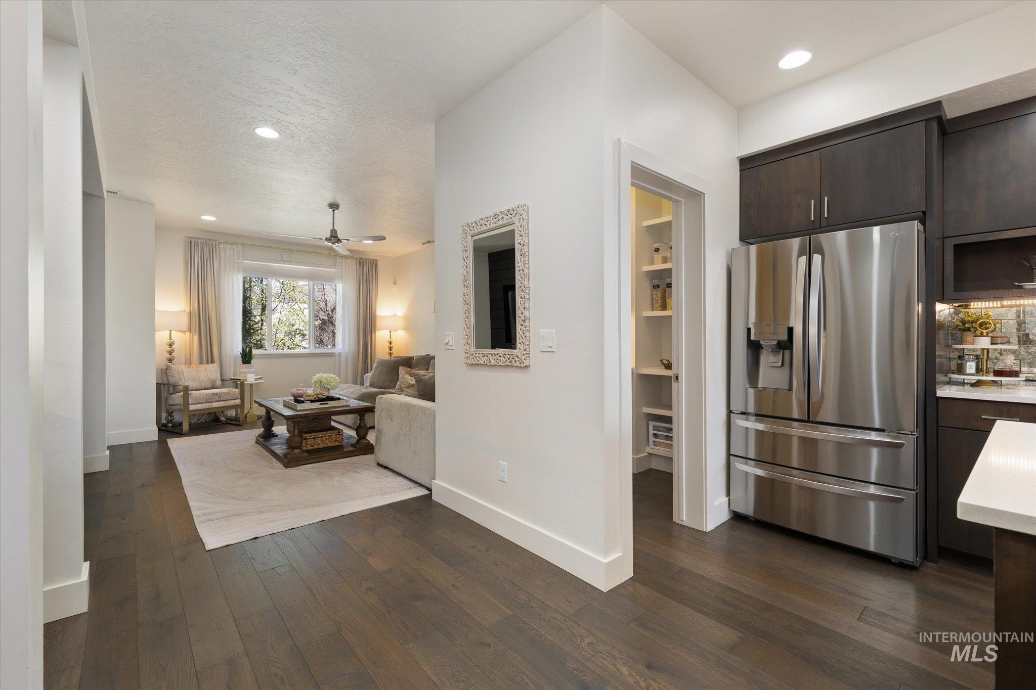 3693 E Parkcenter Blvd, Boise, Idaho 83716, 3 Bedrooms, 3 Bathrooms, Residential For Sale, Price $629,900, 98981159